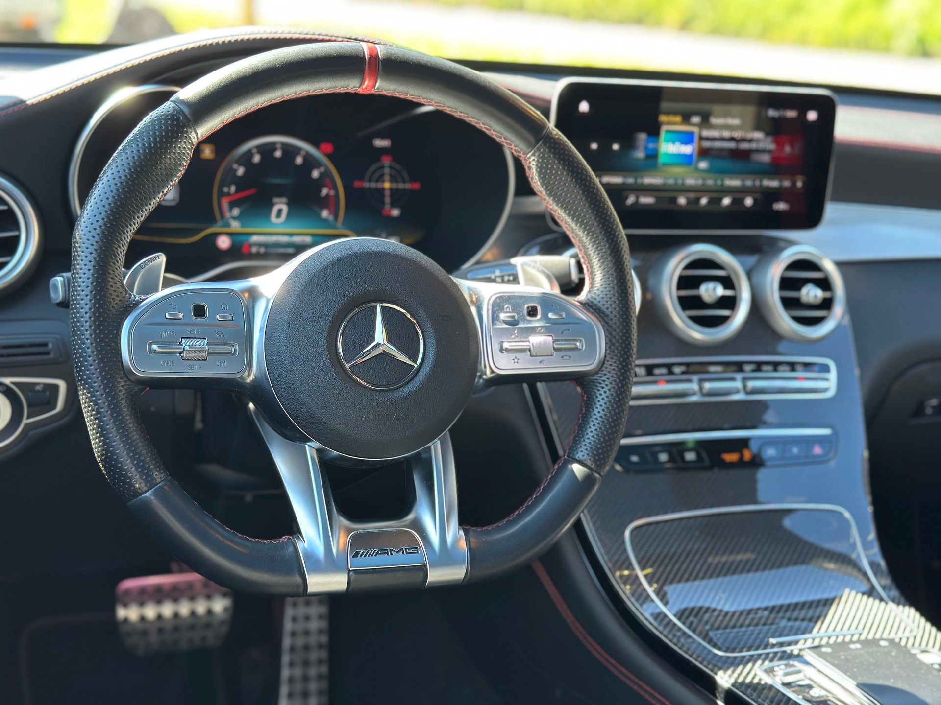MERCEDES-BENZ GLC 43 AMG 4Matic 9G-Tronic-image-11