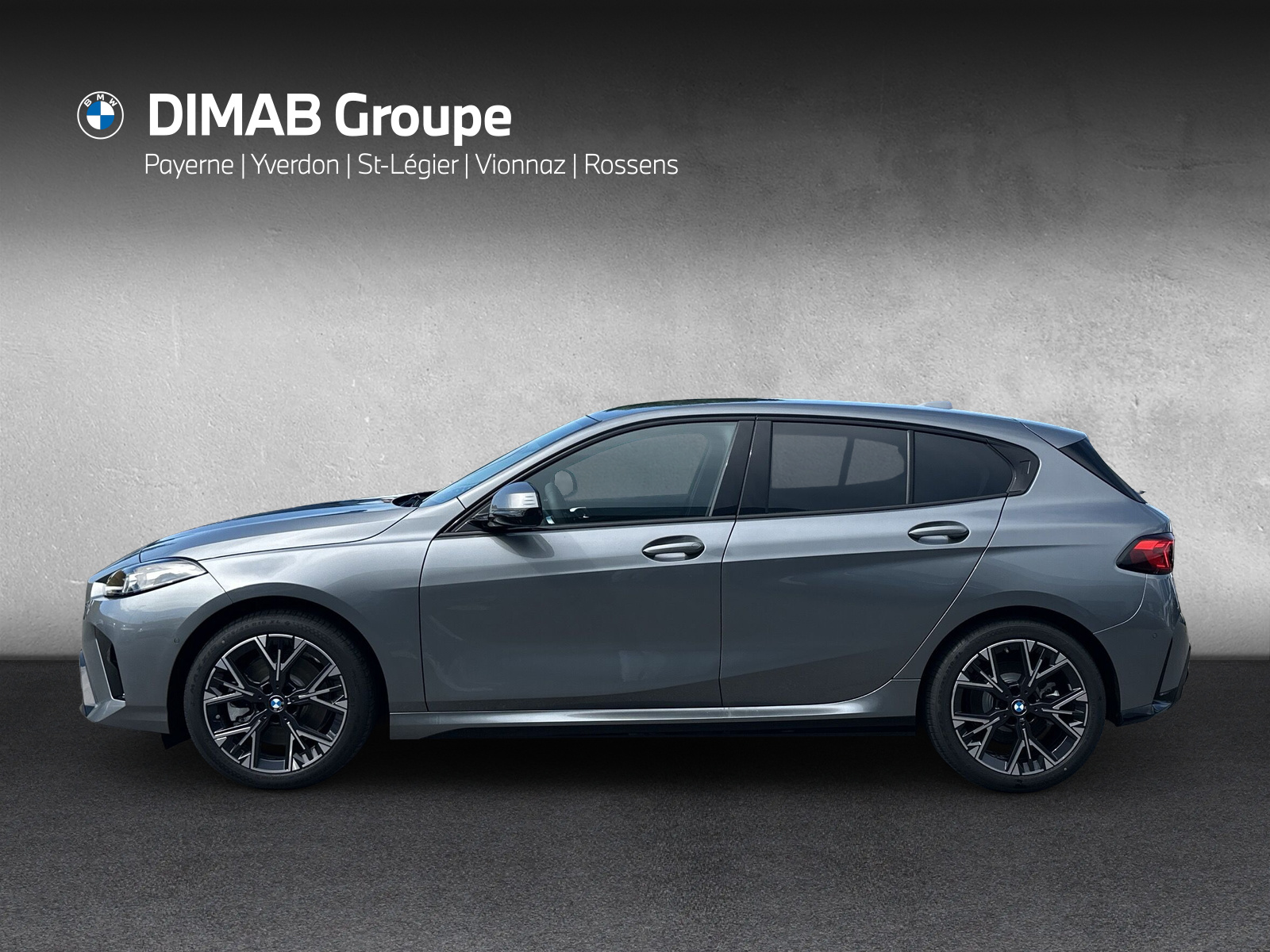 BMW 123 xDrive M Sport Steptronic-showroom-element-1