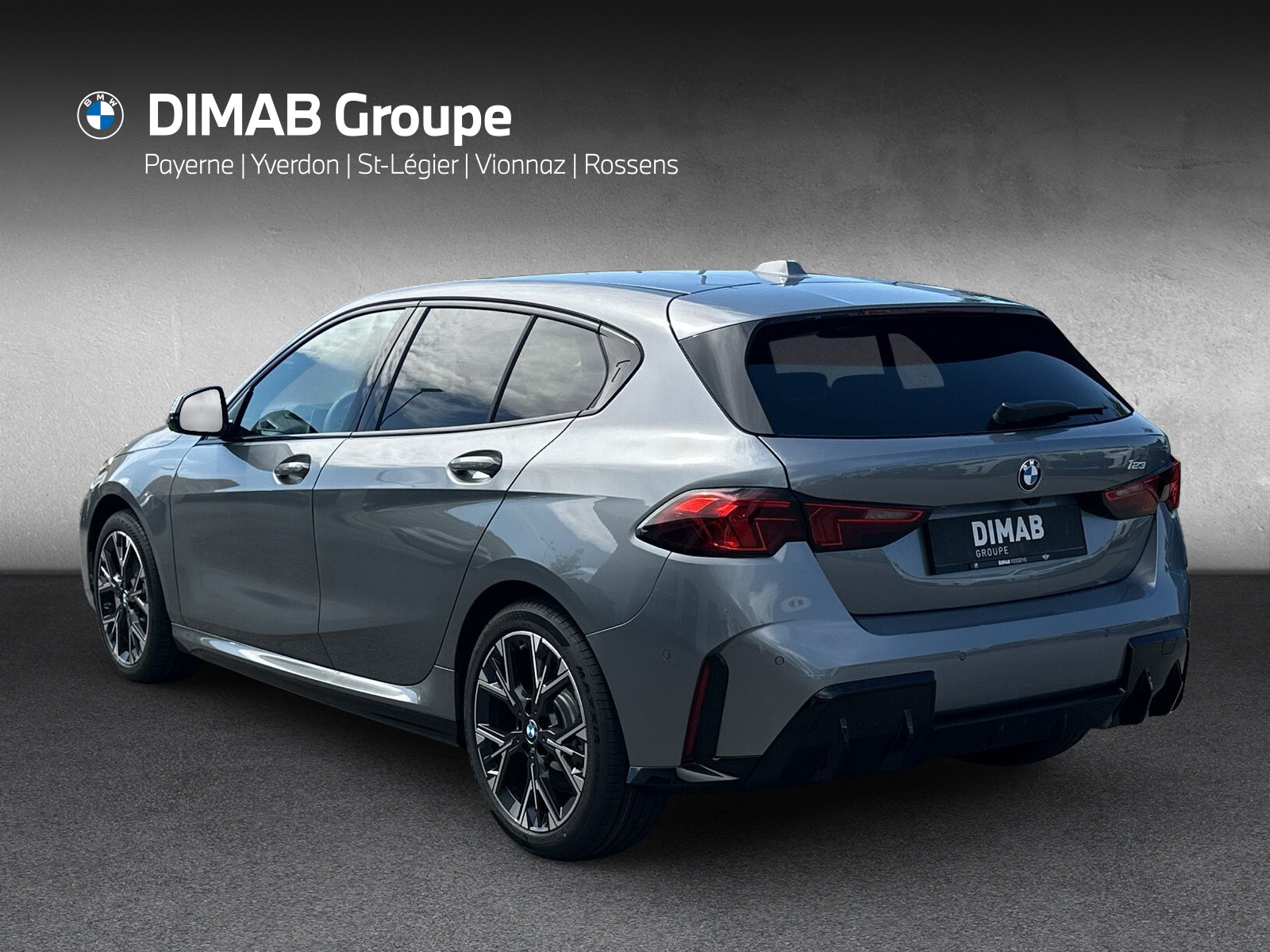 BMW 123 xDrive M Sport Steptronic-showroom-element-2