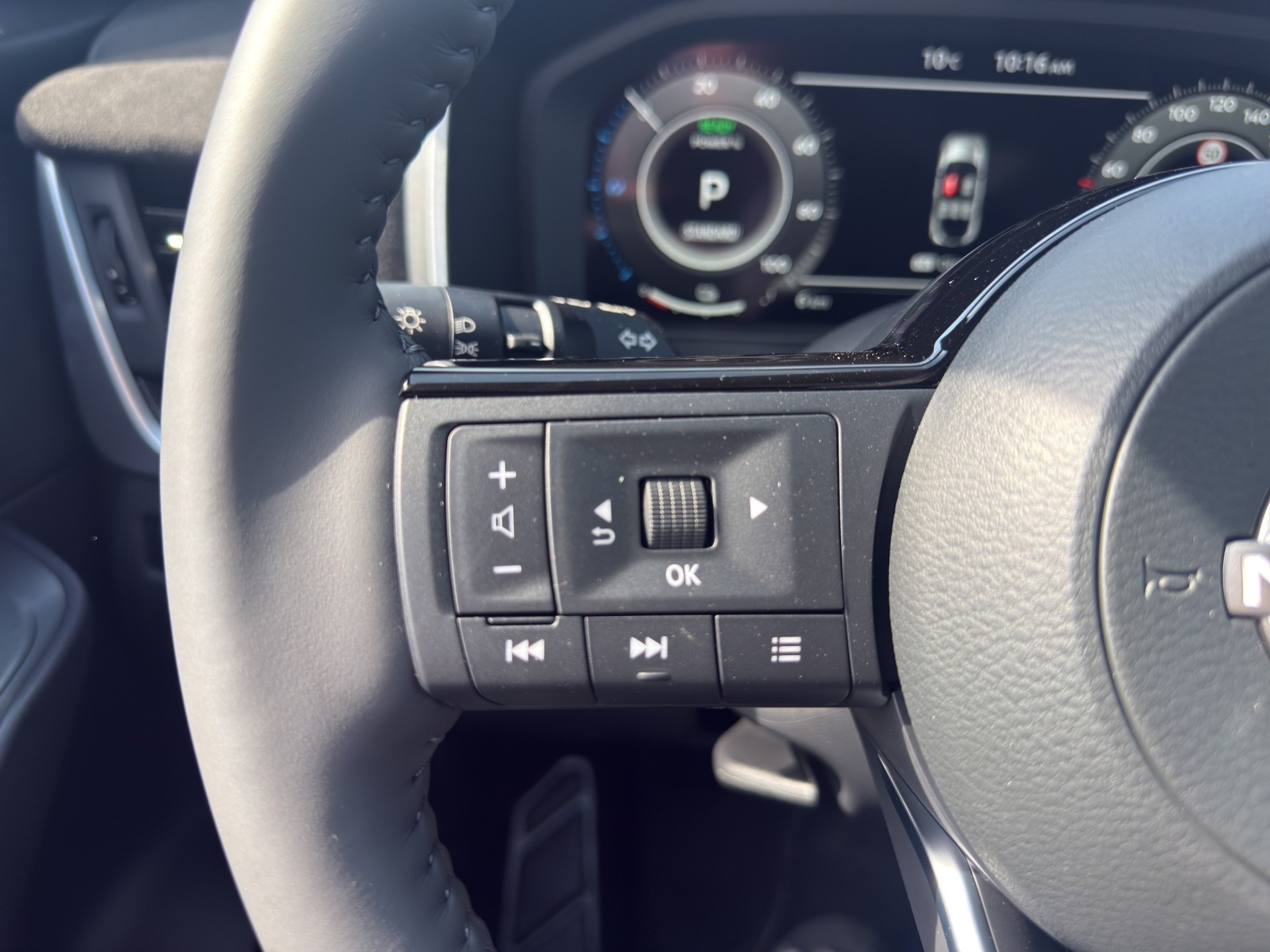 NISSAN Qashqai 1.5 VC-T e-Power Tekna+-image-18