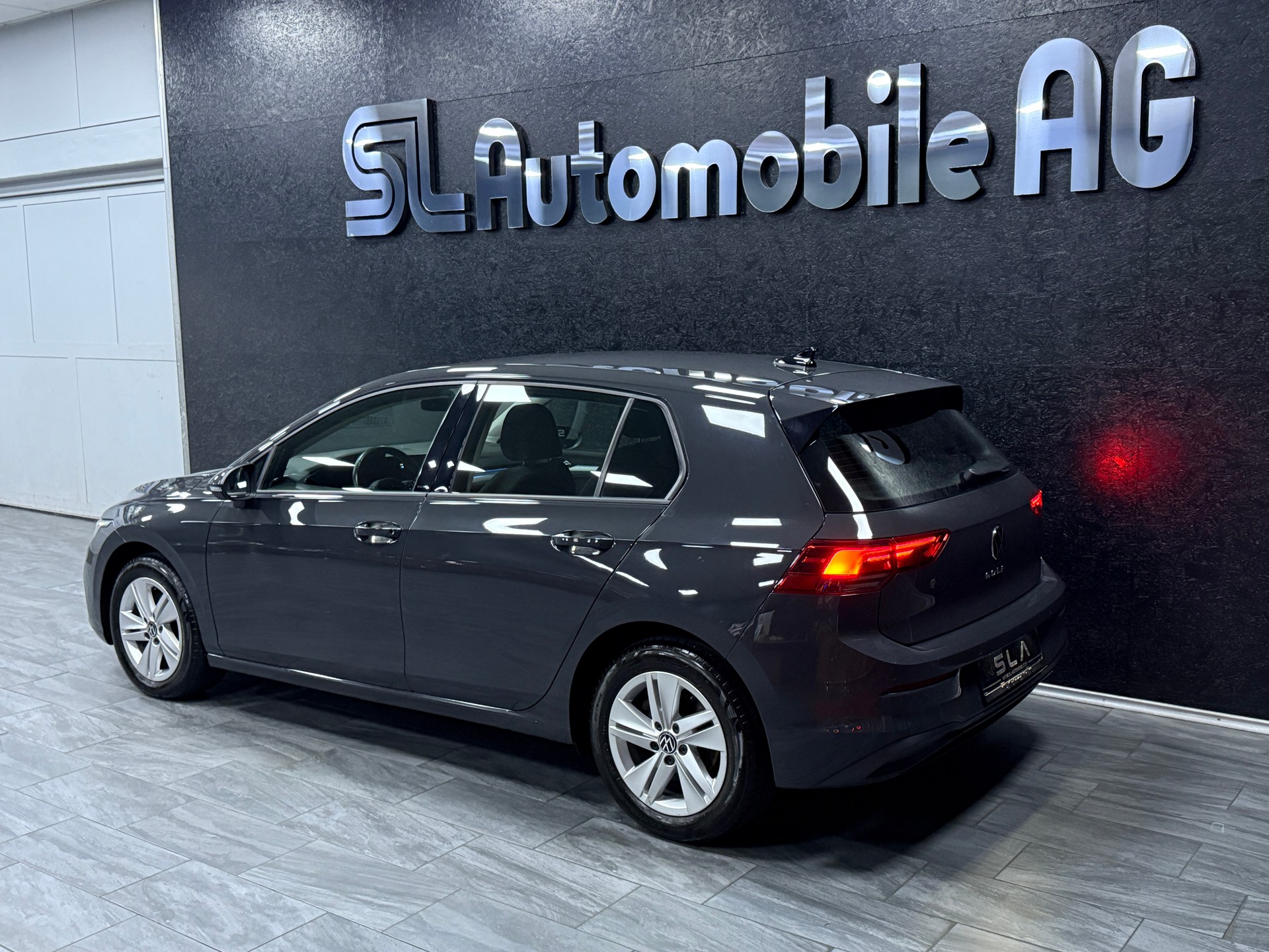 VW Golf 2.0 TDI Comfortline-image-3