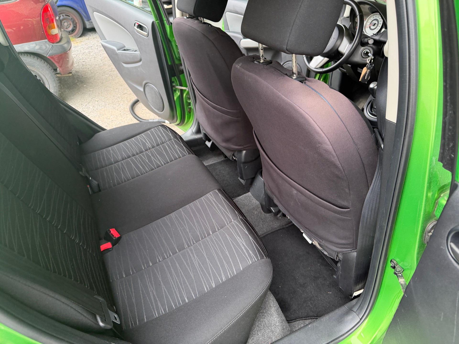 MAZDA 2 1.3i 16V Exclusive-image-6
