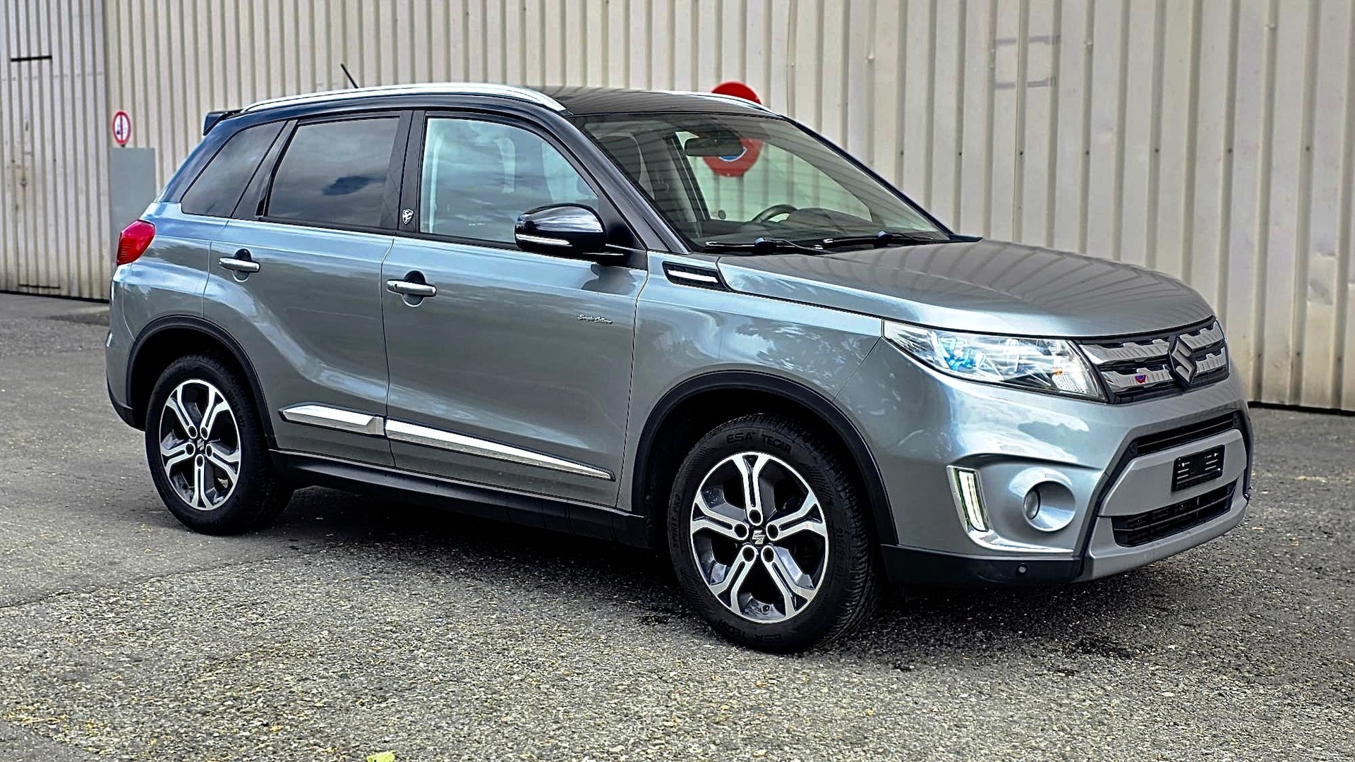 SUZUKI Vitara 1.6 TD Sergio Cellano Top TCSS-image-1