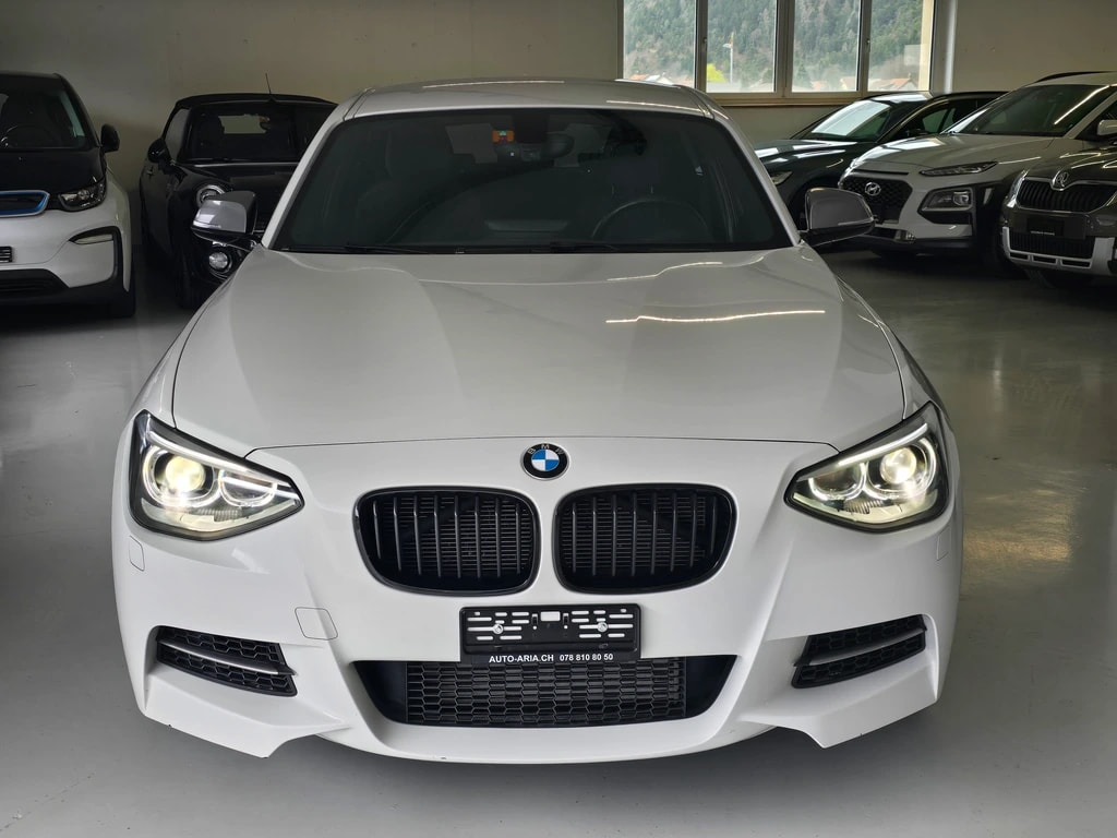 BMW M135i xDrive Steptronic-image-1