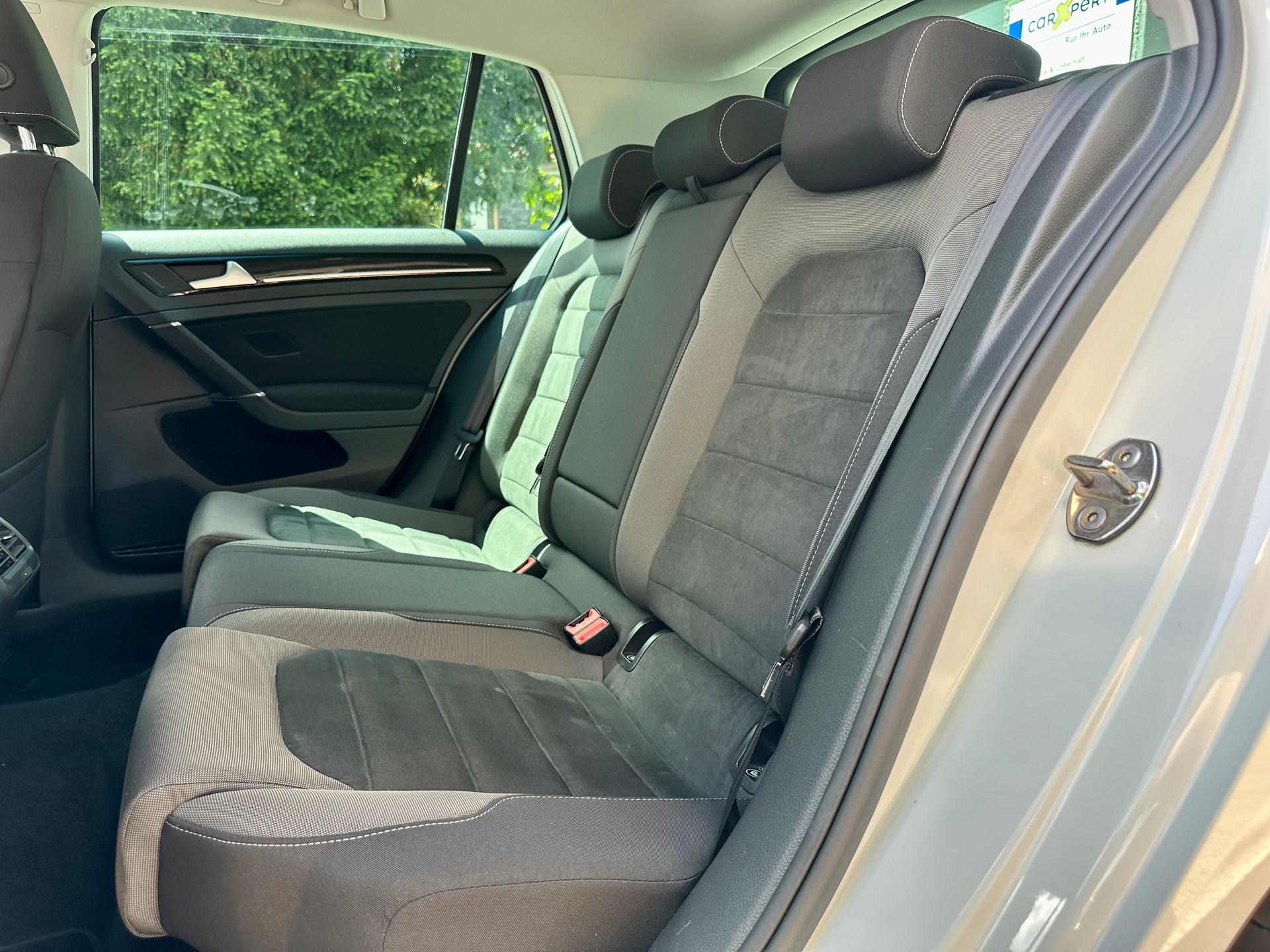 VW Golf 1.5 TSI EVO R Line DSG-image-12