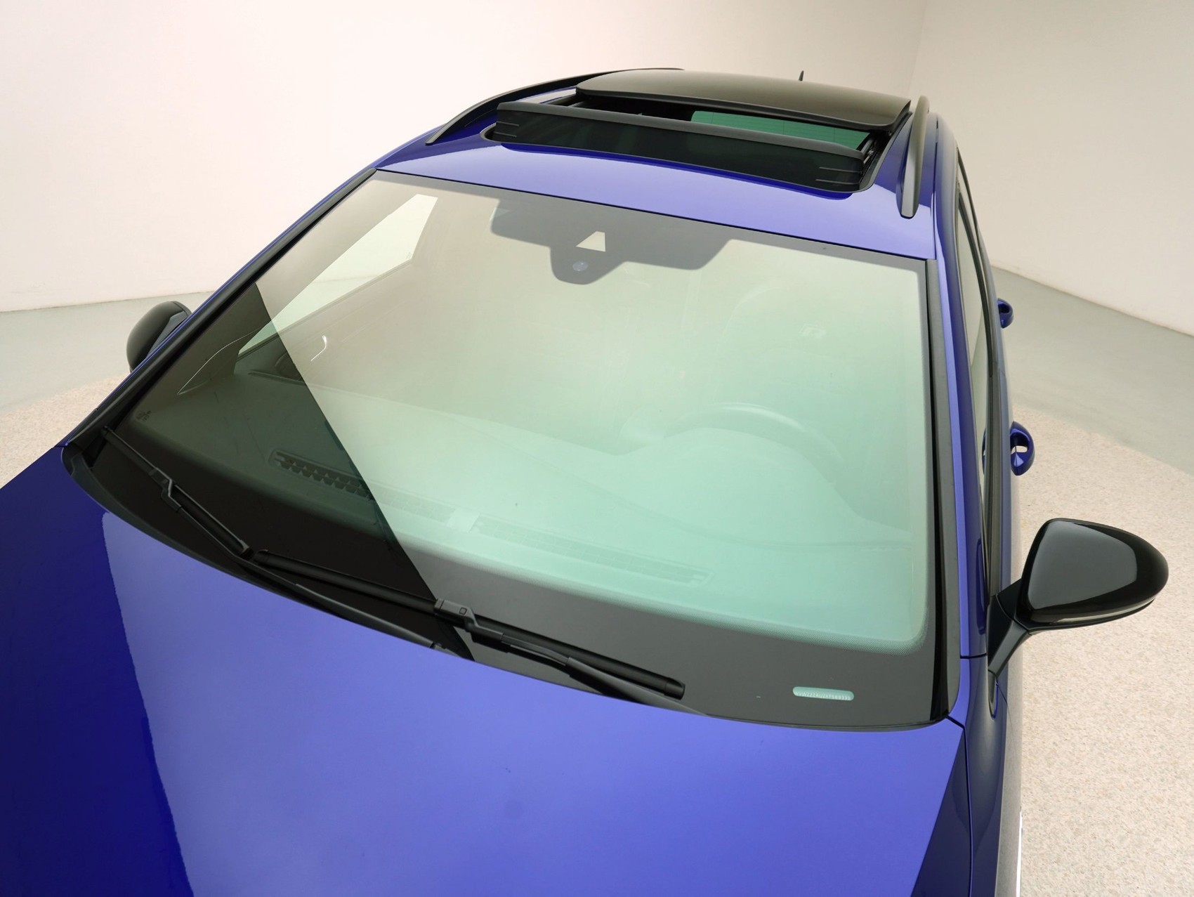 VW Golf 7 Variant 2.0 TSI DSG R 4Motion-image-7