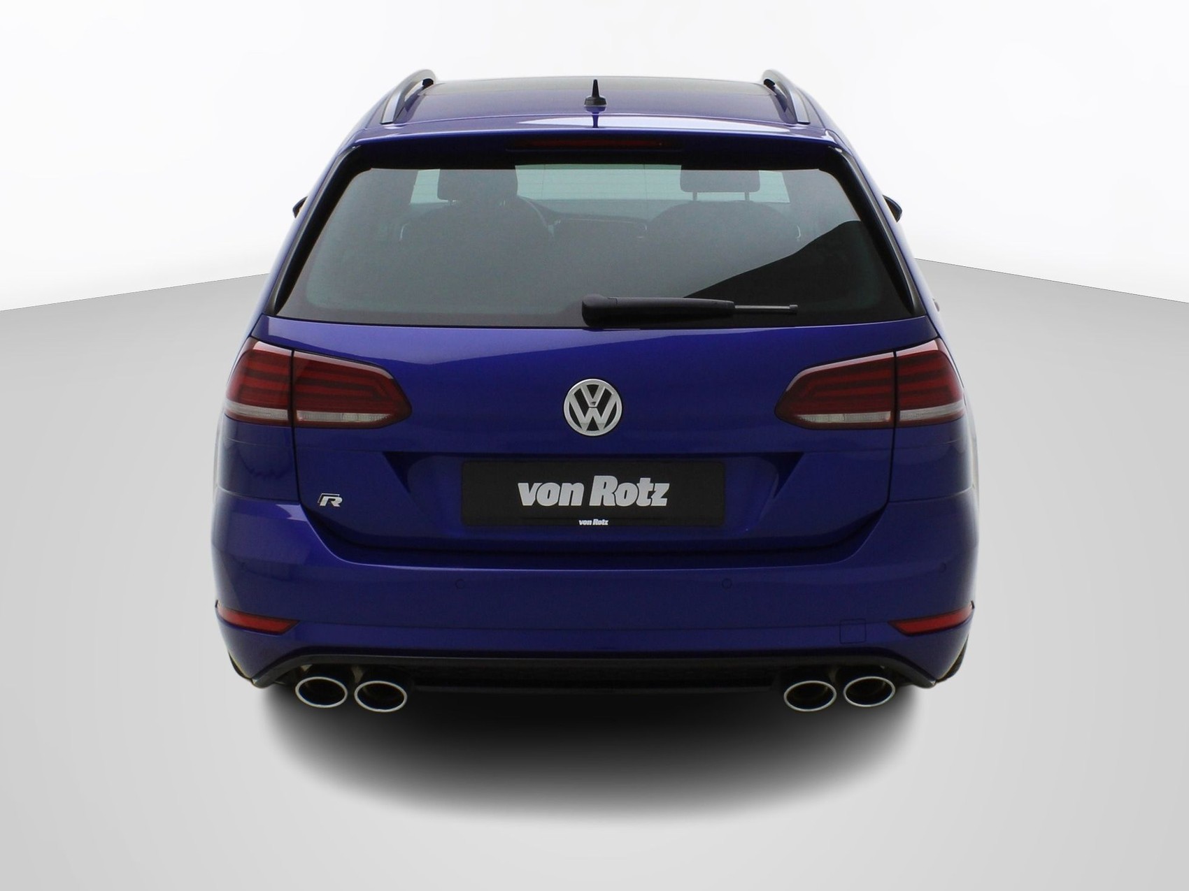 VW Golf 7 Variant 2.0 TSI DSG R 4Motion-image-3