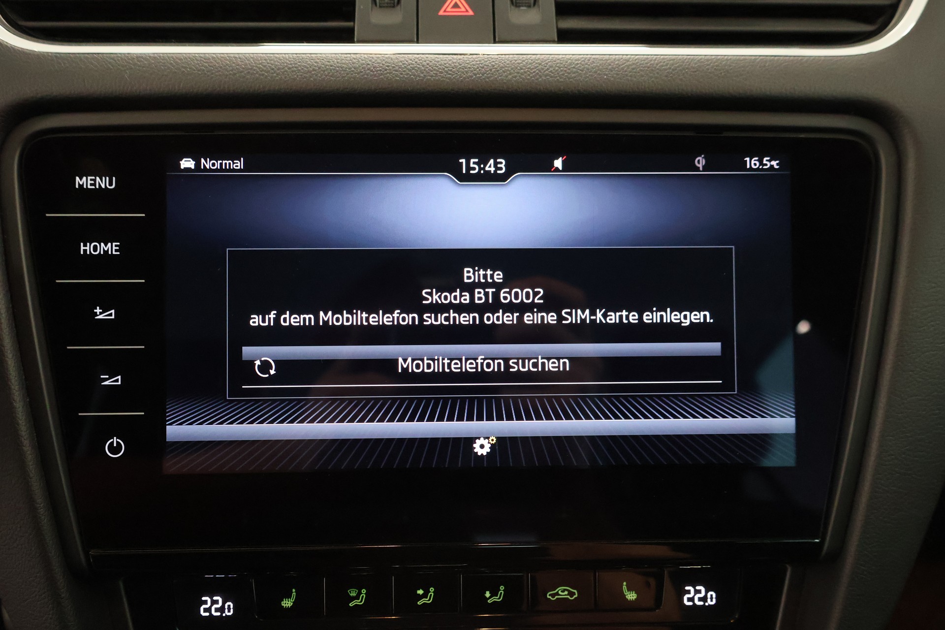 SKODA Octavia Combi 2.0 TDI Style 4x4 DSG-image-27