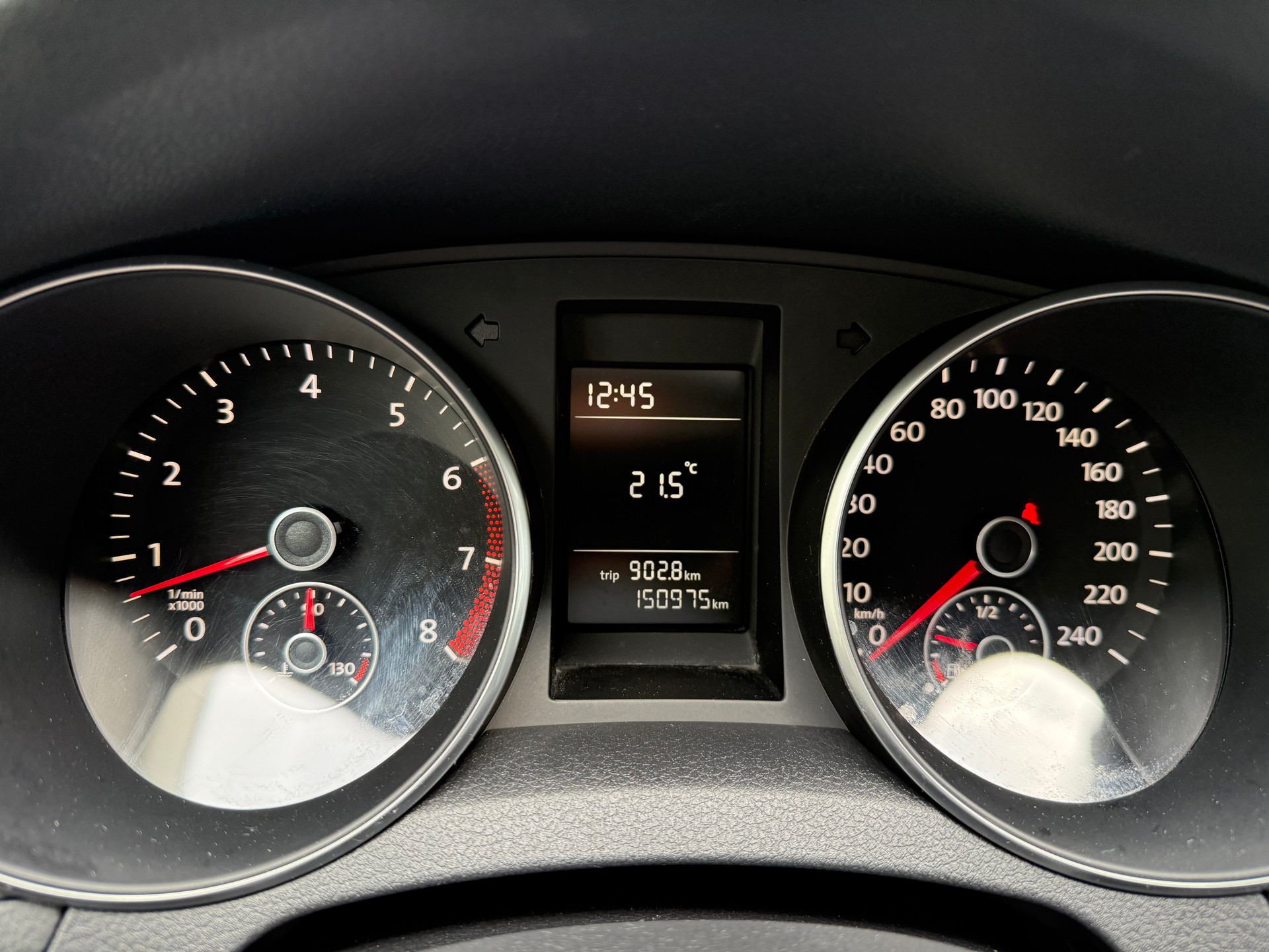 VW Golf 1.4 TSI Comfortline *Frisch ab MFK *Steuerkette frisch ersetzt *2 Schlüssel *8 Fach bereift *Climatronic-image-9