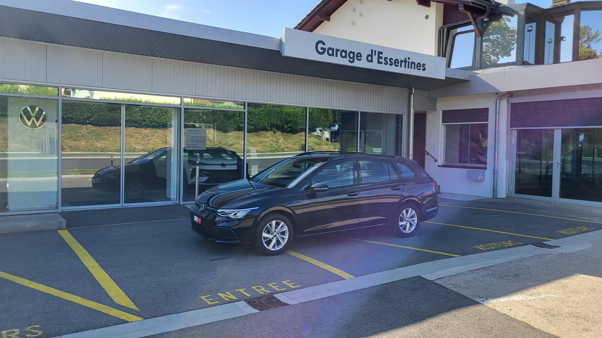 VW Golf Variant 1.0 TSI Value-image-0
