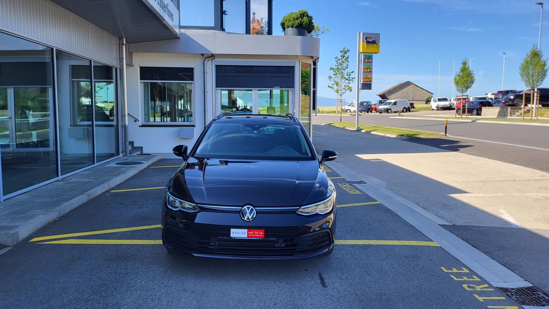 VW Golf Variant 1.0 TSI Value-image-2