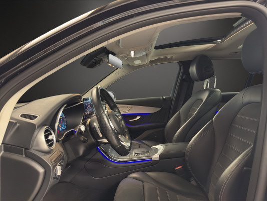 MERCEDES-BENZ GLC 200 AMG Line 4Matic-image-6