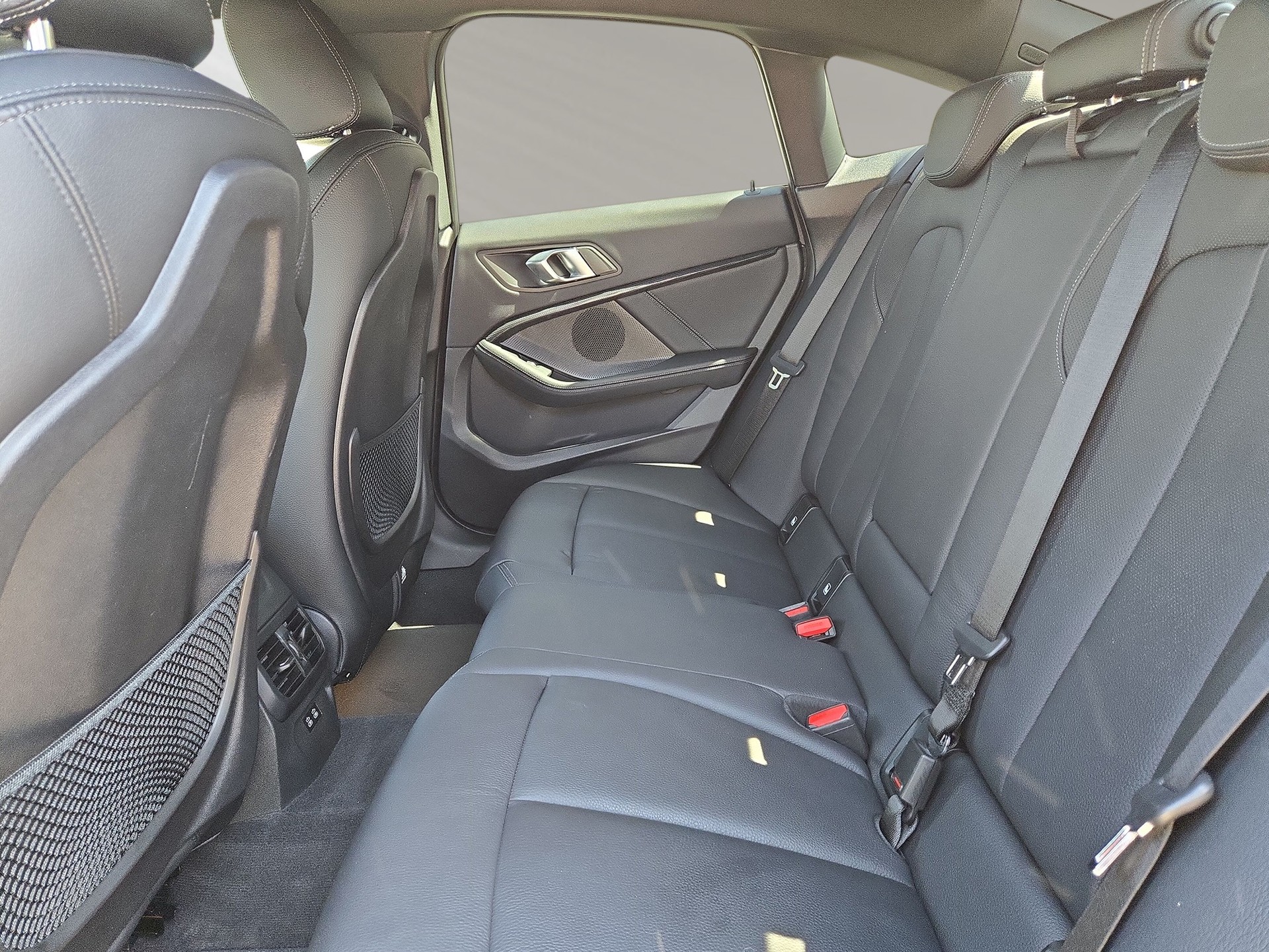 BMW 220d Gran Coupé xDrive Pure M Sport Steptronic-image-6