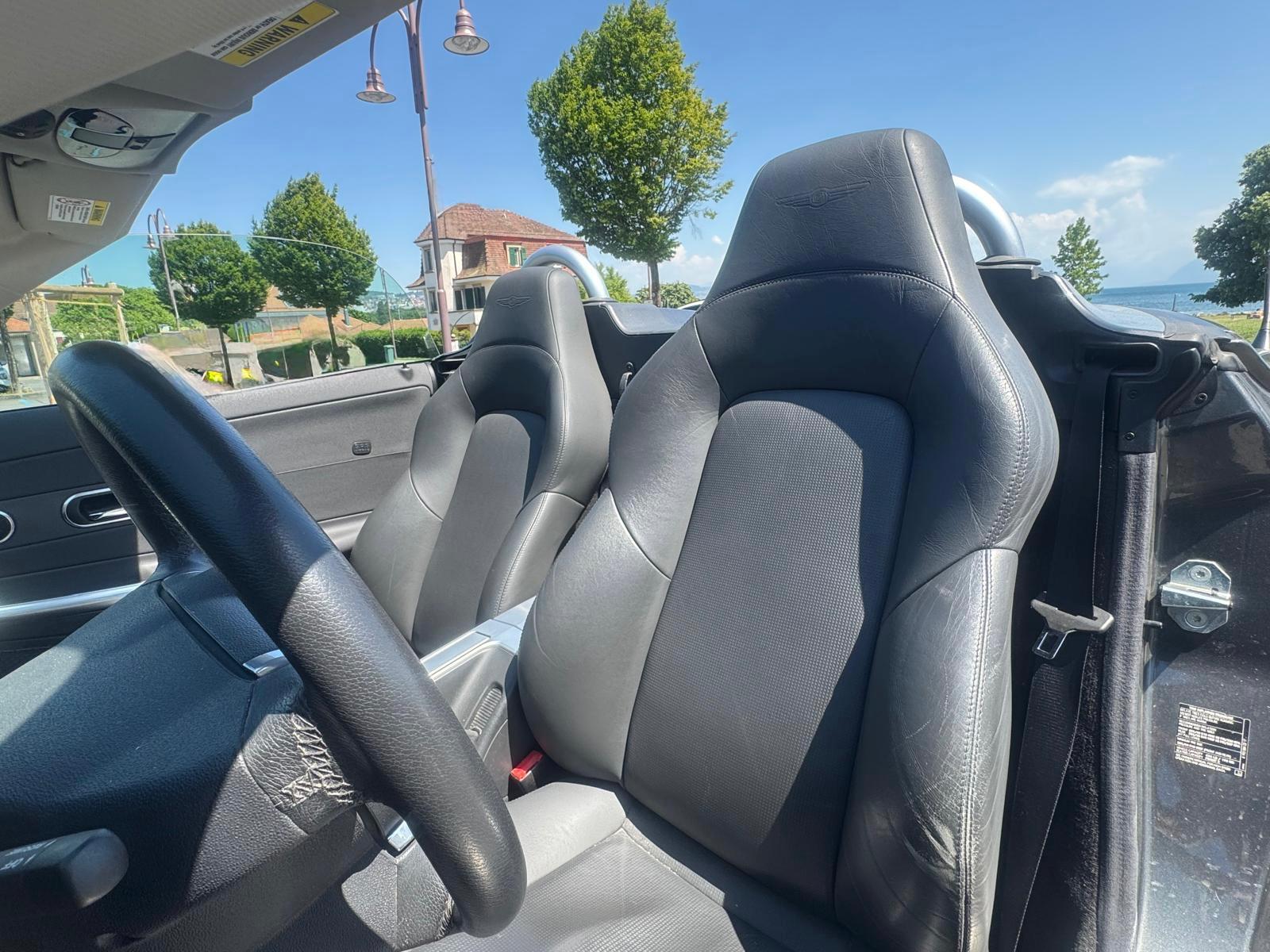 CHRYSLER Crossfire 3.2 V6 (Limited)-image-18