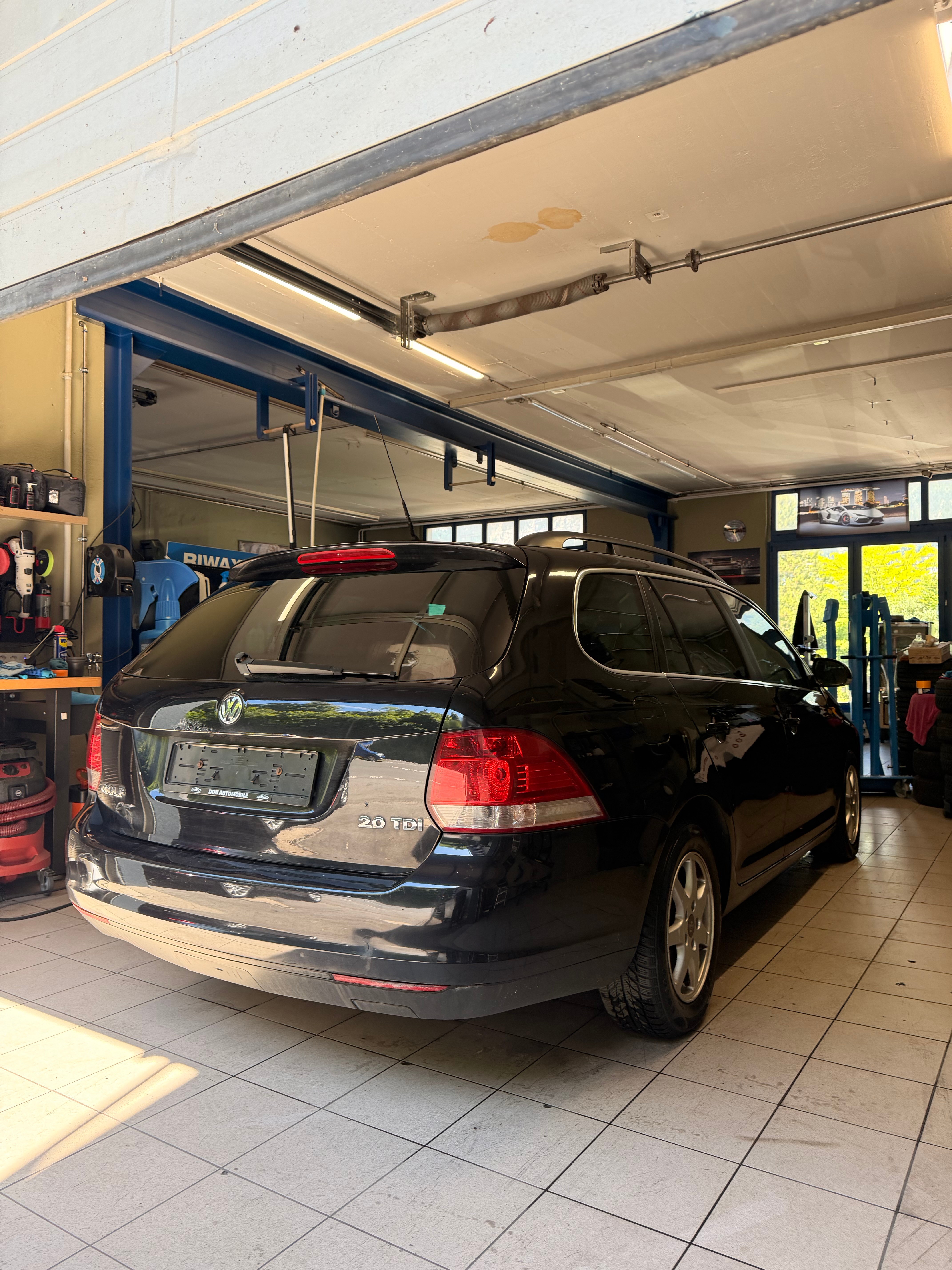 VW Golf Variant 2.0 TDI Sportline — slika 4