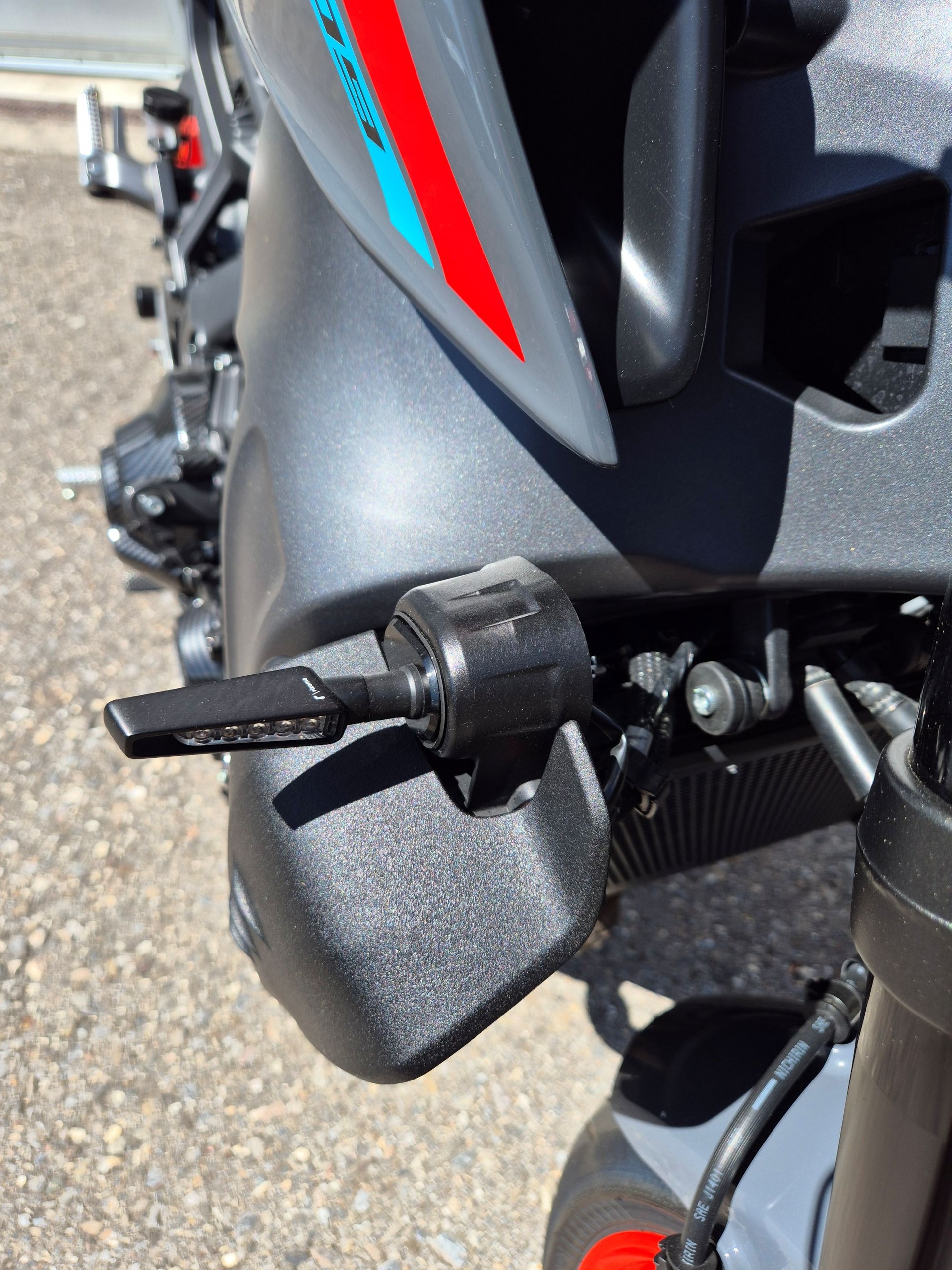 YAMAHA MT-09-image-3