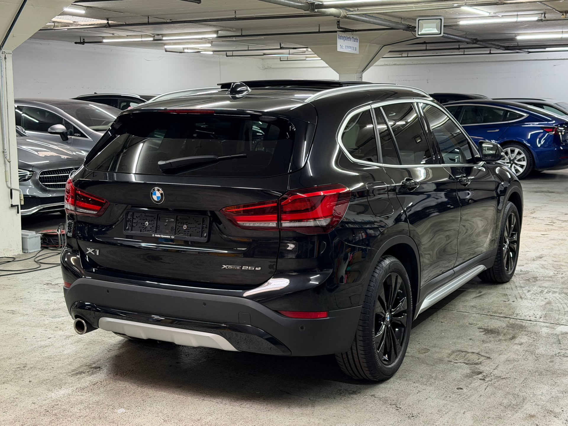 BMW X1 xDrive 25e xLine Steptronic-image-4