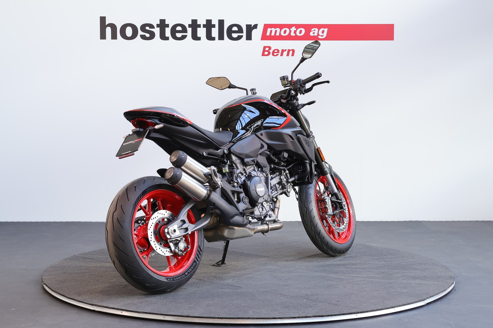 DUCATI Monster + 35 kW-showroom-element-2