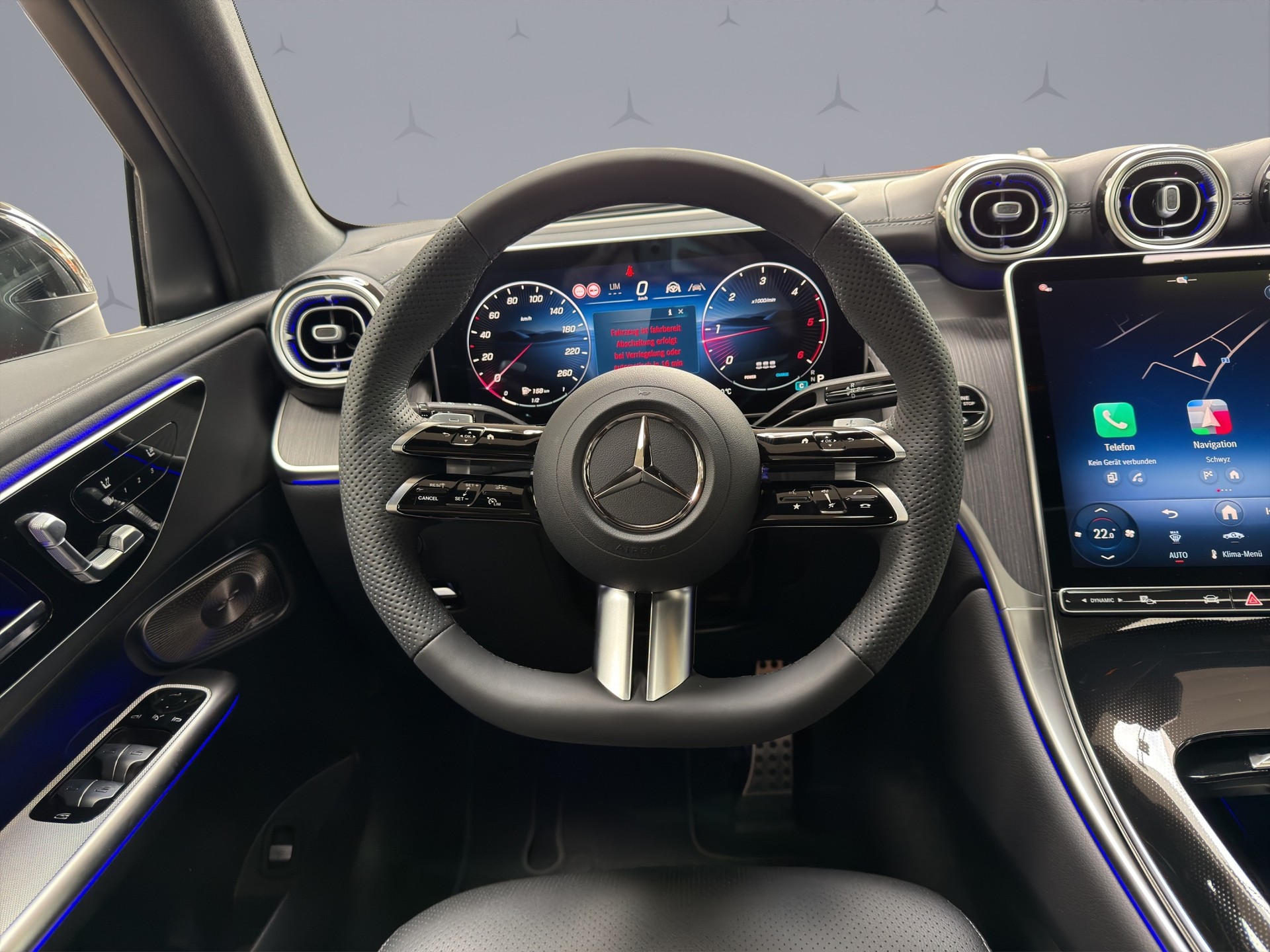 MERCEDES-BENZ GLC 220 d AMG Line 4matic-image-12