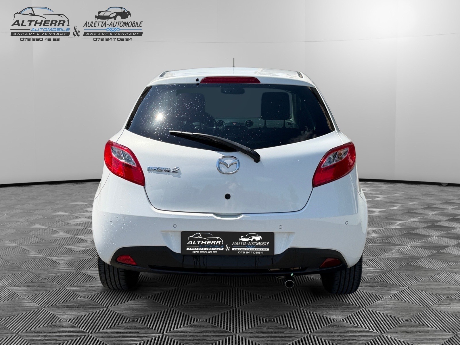 MAZDA 2 1.3i 16V Exclusive-image-4