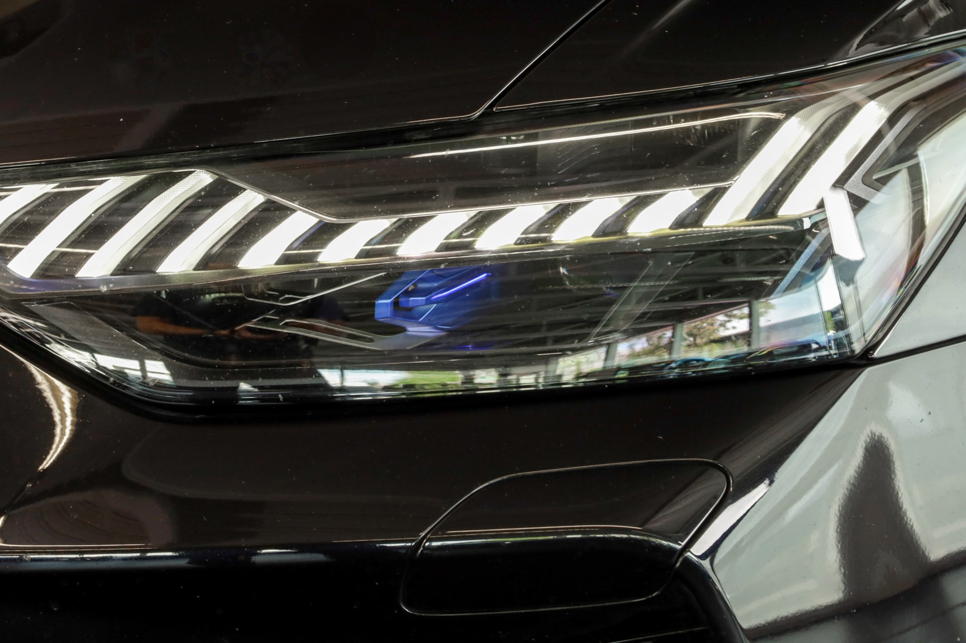 AUDI RS6 Avant 4.0 TFSI V8 quattro-image-12