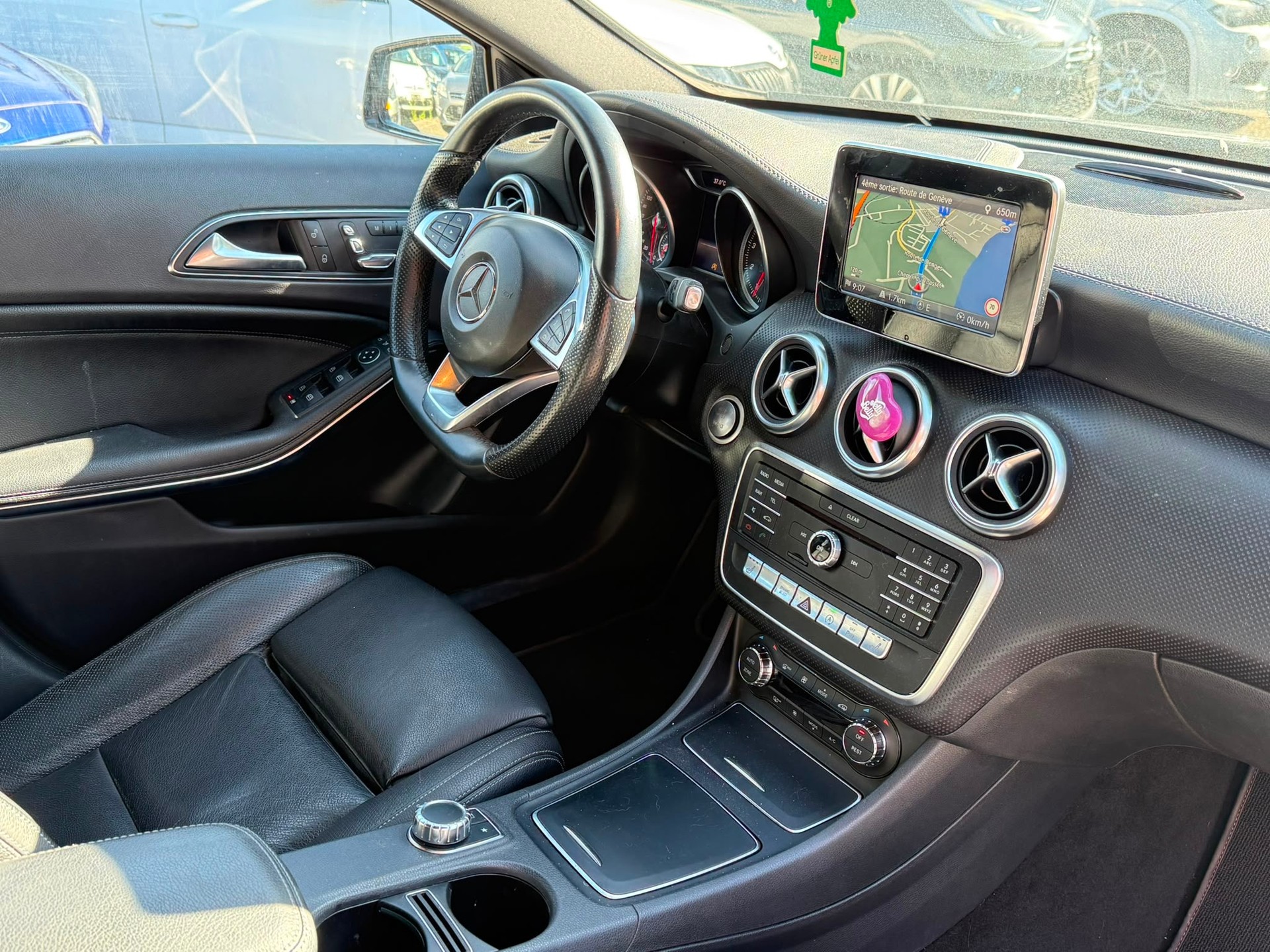 MERCEDES-BENZ A 250 Sport 4Matic 7G-DCT-image-6