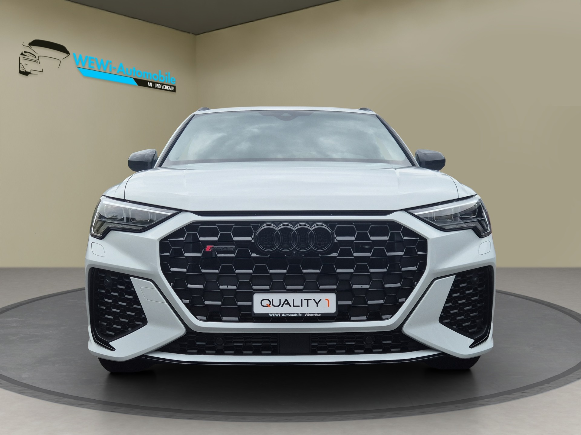 AUDI RS Q3 2.5 TFSI quattro S tronic-image-7