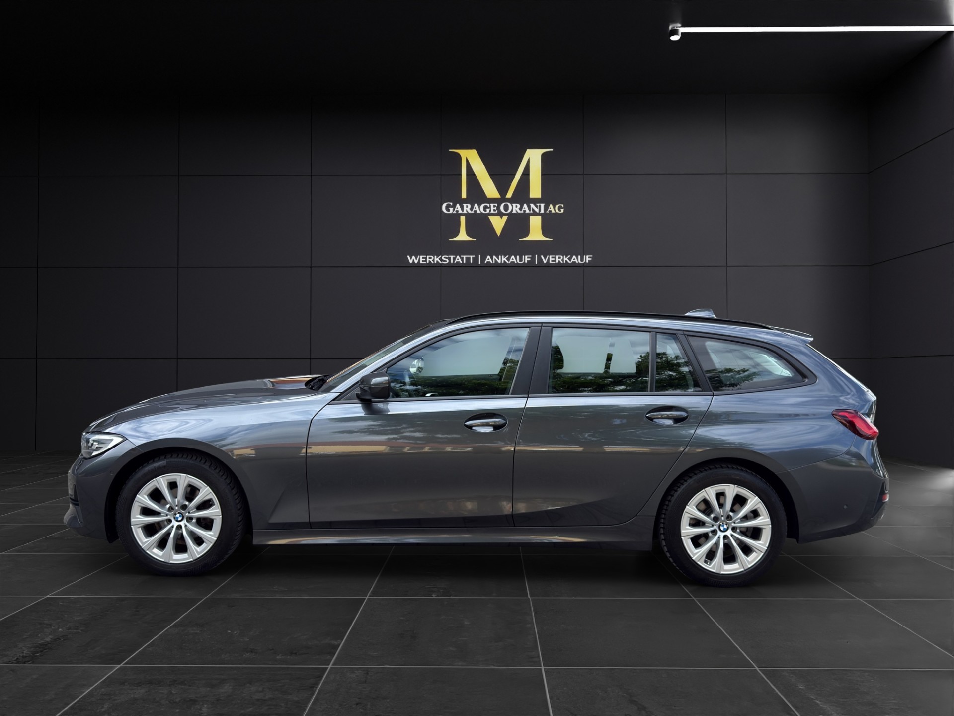 BMW 318d 48V Touring Sport Line Steptronic-image-1