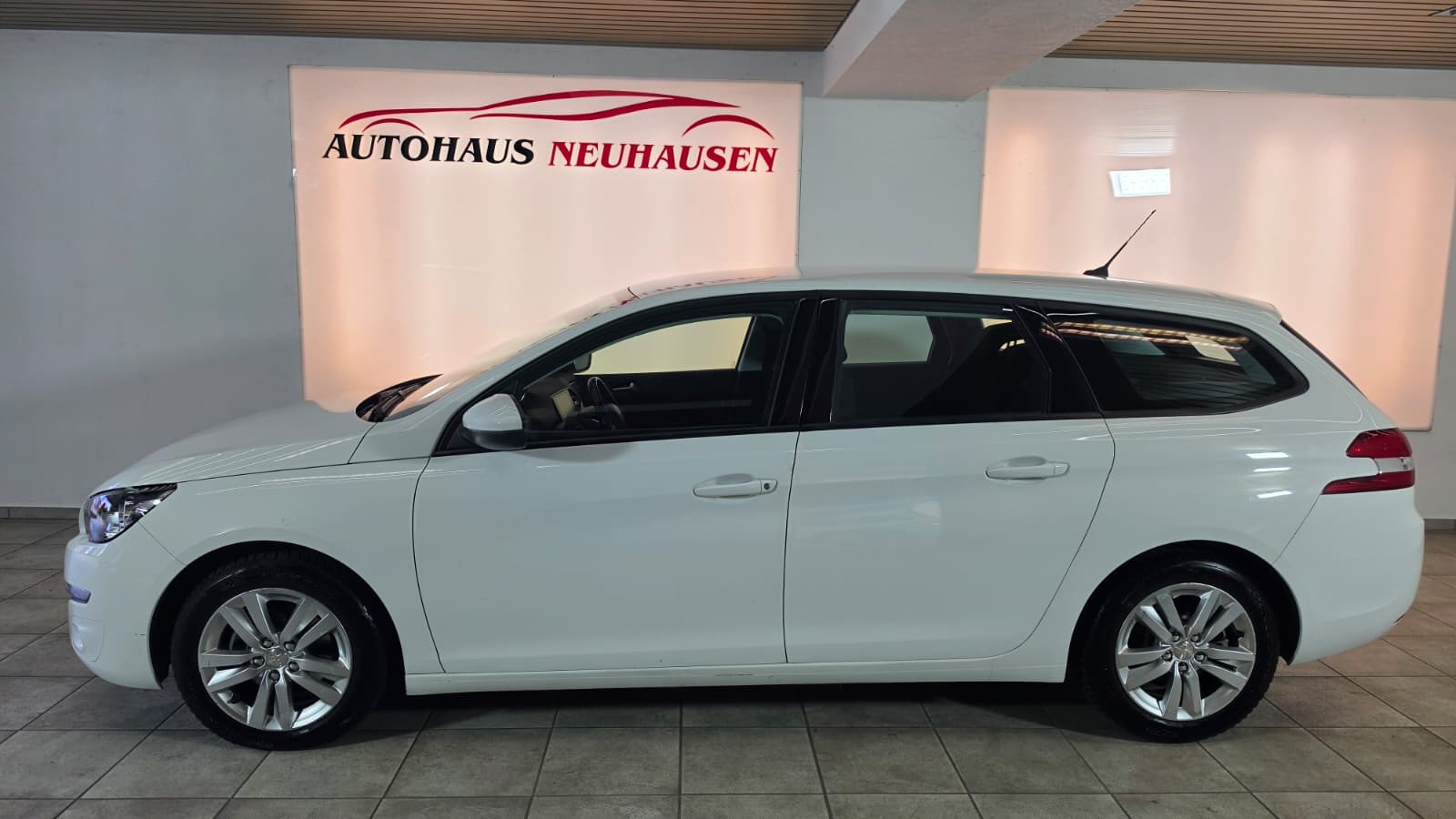 PEUGEOT 308 SW 1.2 THP Style, CH-FAHRZEUG, FRISCH AB MFK, FRISCH AB SERVICE-image-4