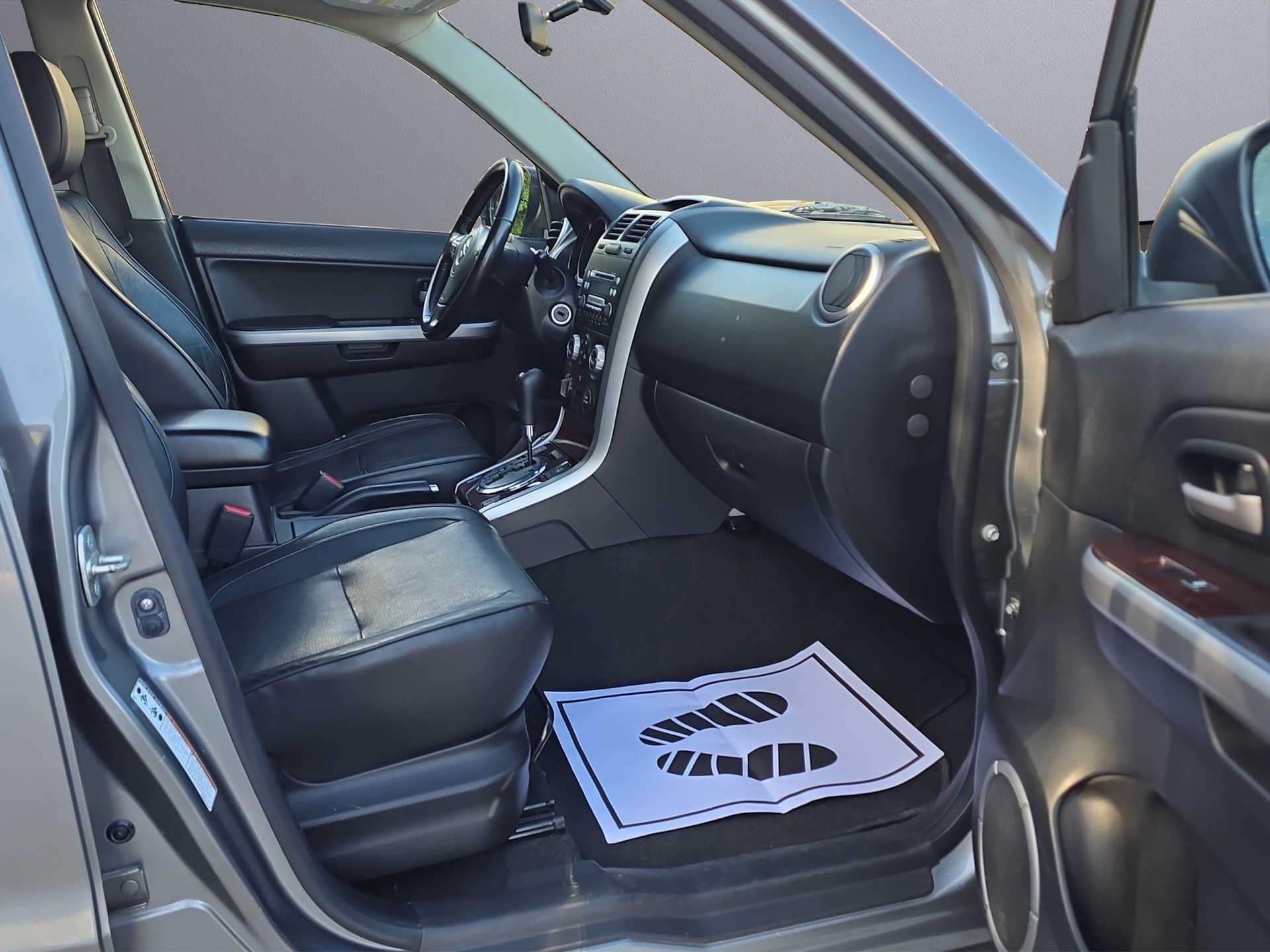 SUZUKI Grand Vitara 2.7 24V V6 Top-image-9