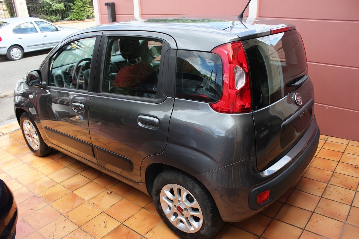 FIAT PANDA LOUNGE-image-5