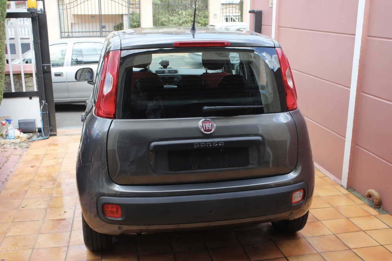 FIAT PANDA LOUNGE-image-1