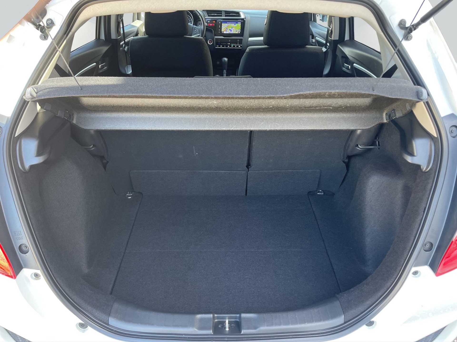 HONDA Jazz 1.3i Elegance-image-14