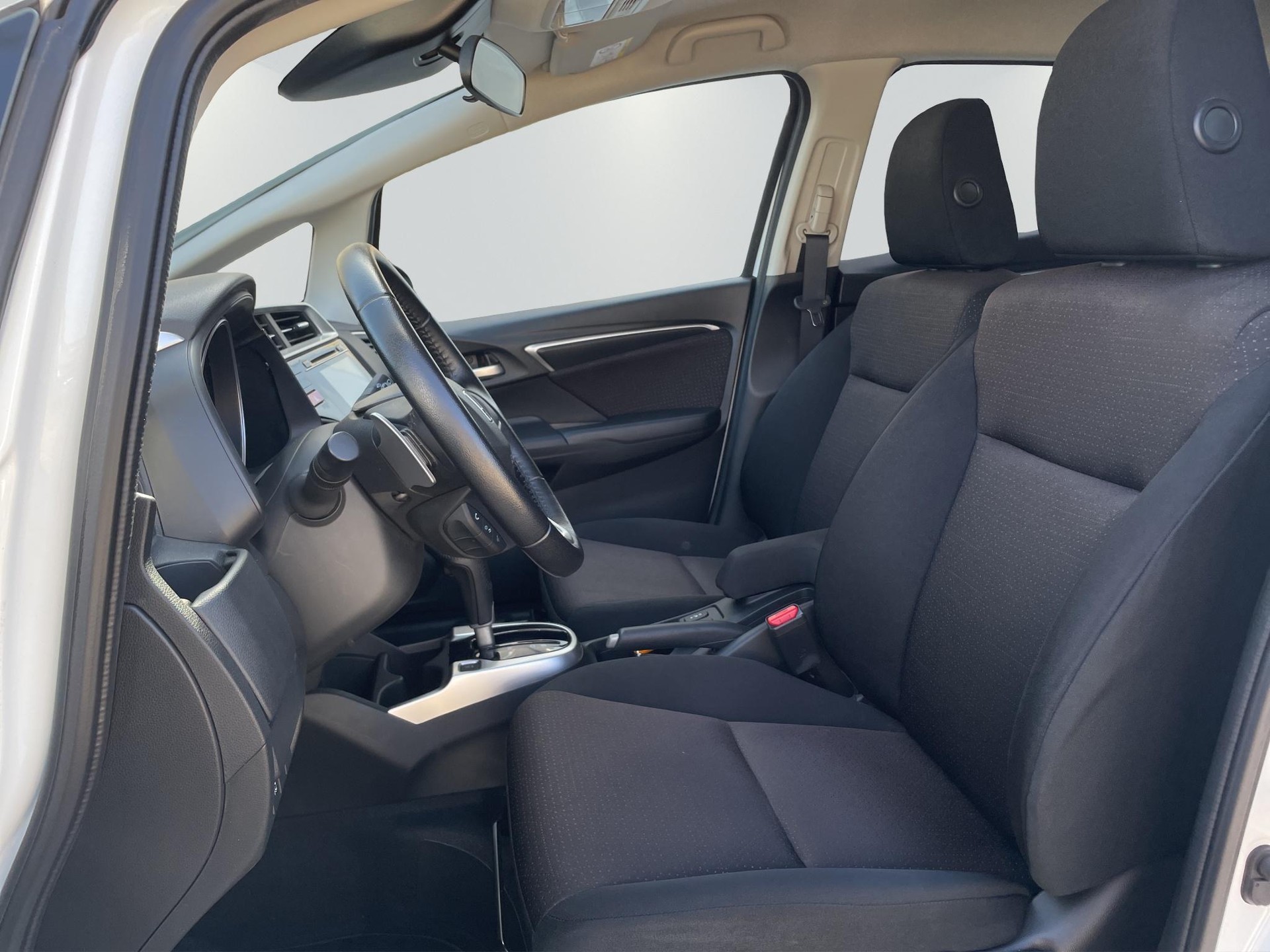 HONDA Jazz 1.3i Elegance-image-9