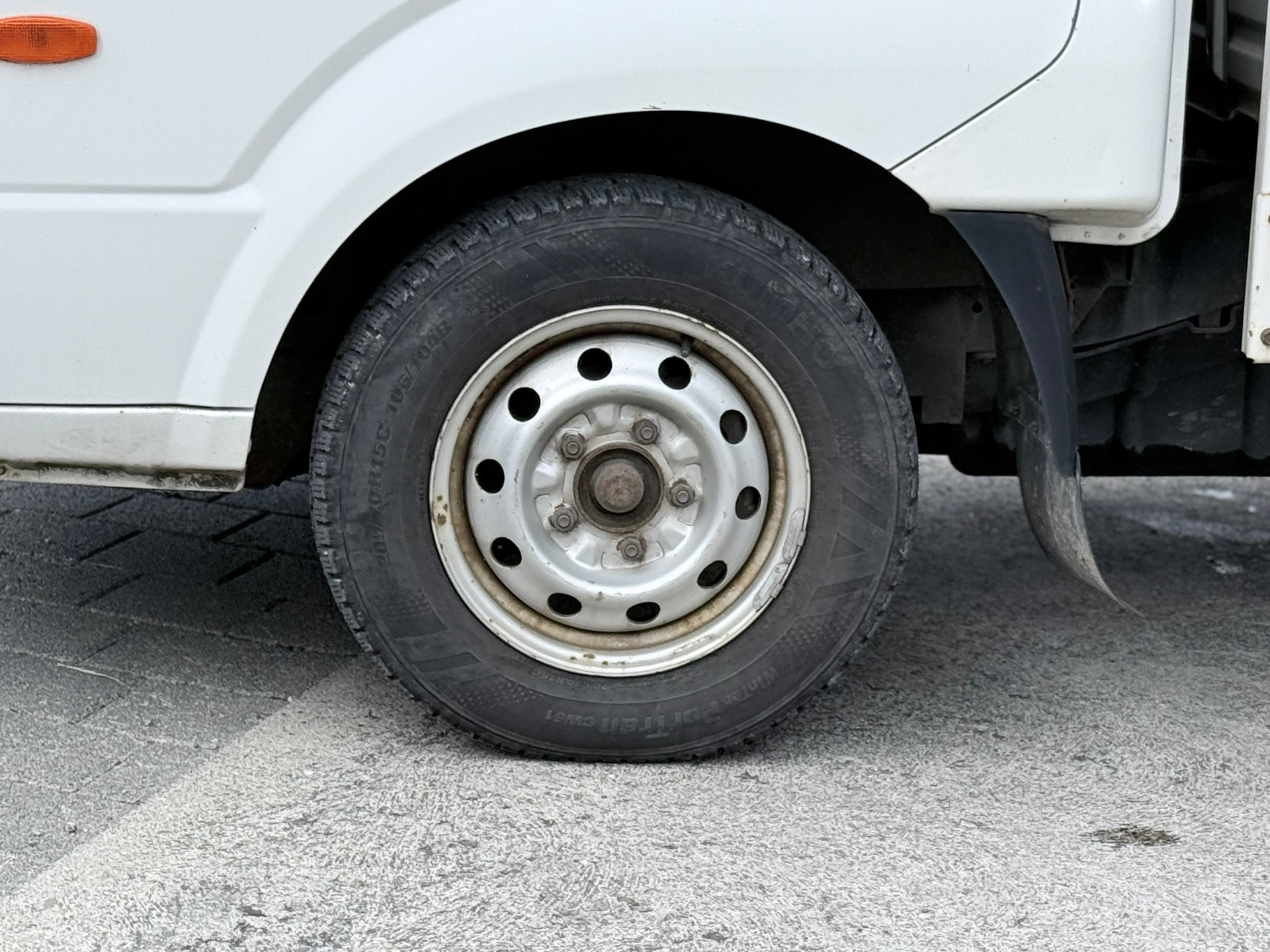 KIA K2900 CRDi-image-9