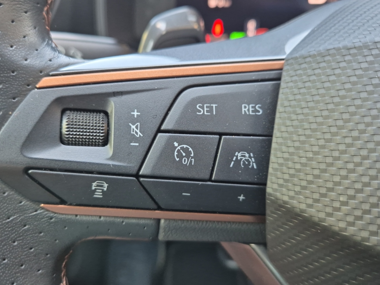 CUPRA Formentor 1.4 e-HYBRID pHEV Inicio DSG*Anhängerkupplung*-image-16