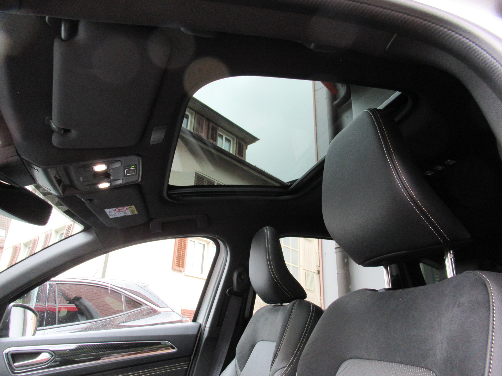 RENAULT Arkana 1.6 E-Tech Engineered-image-9