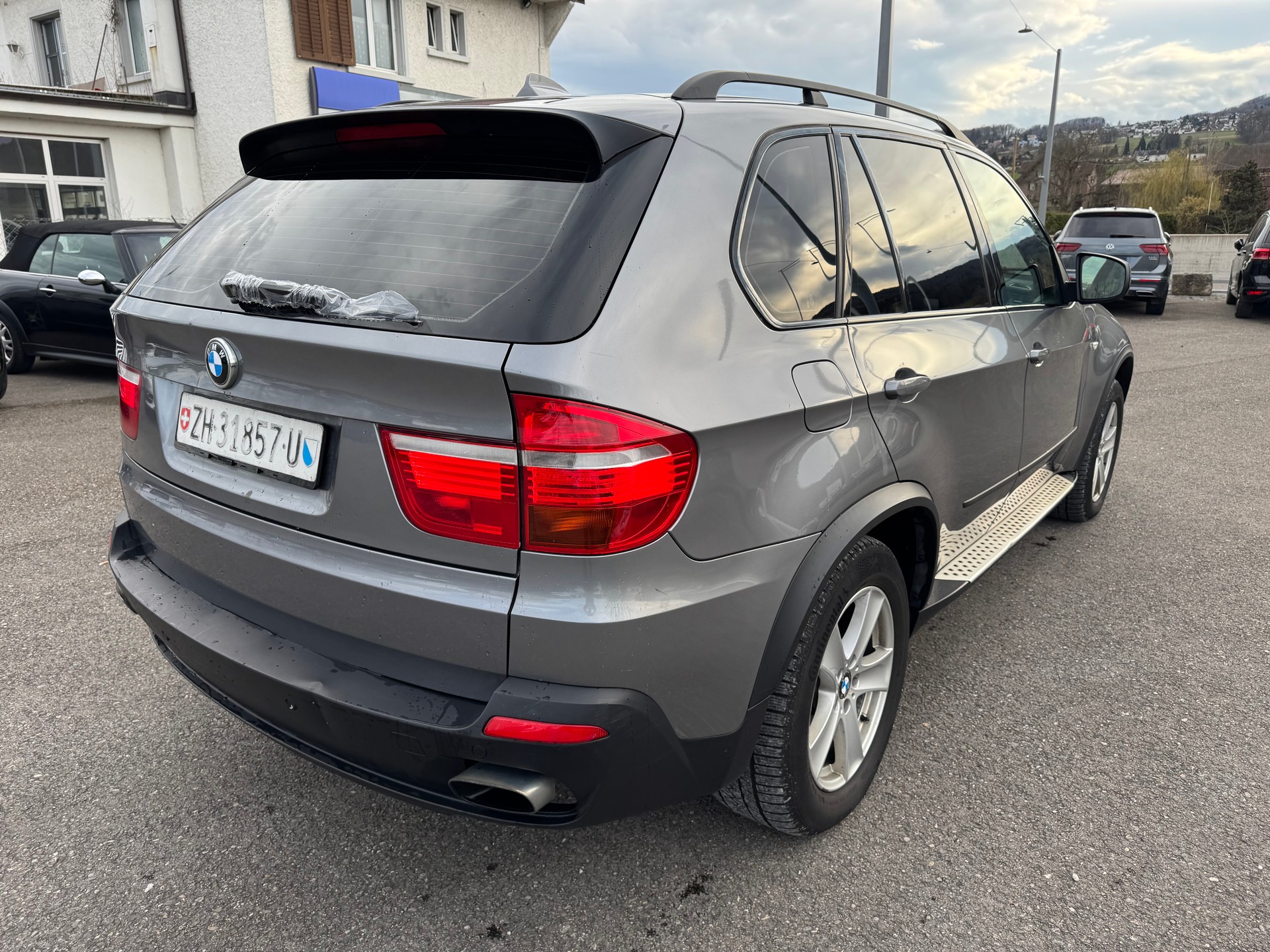 BMW X5 xDrive 48i (4.8i) Steptronic-image-2