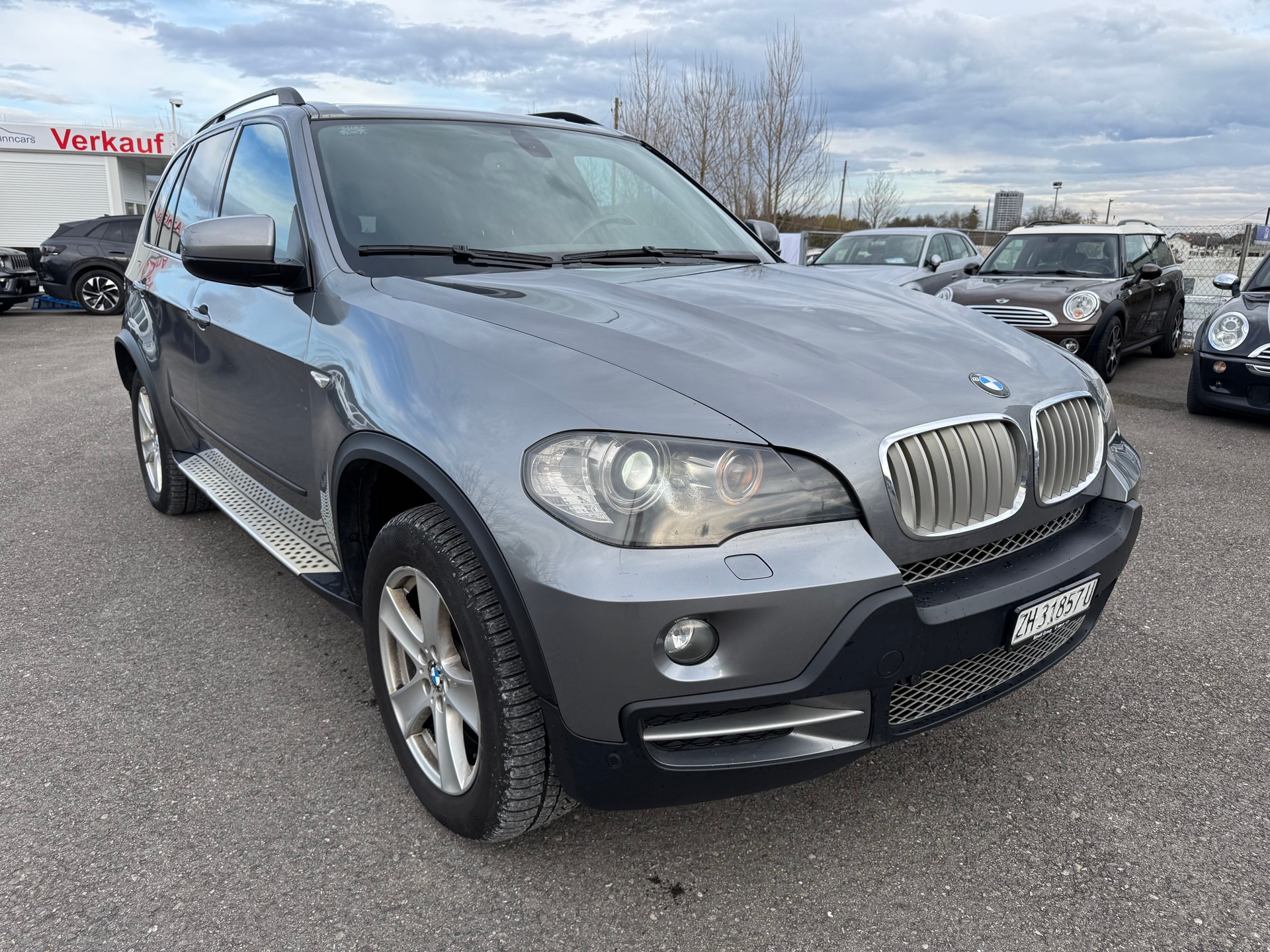 BMW X5 xDrive 48i (4.8i) Steptronic-image-1