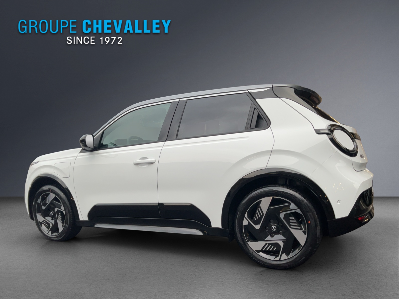 NISSAN Micra 52kWh Evolve-image-3