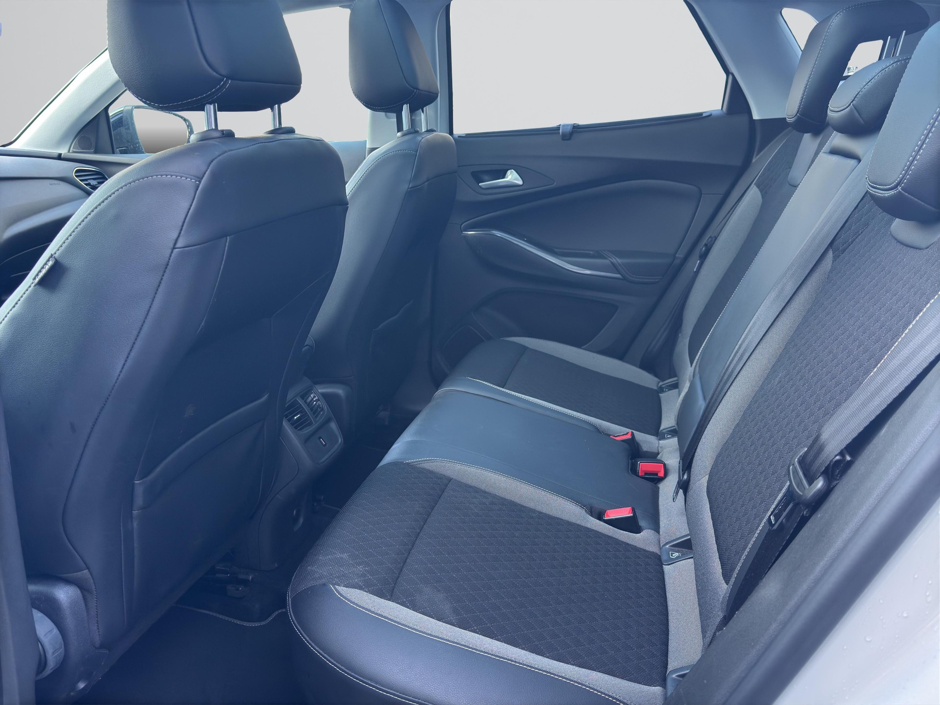 OPEL Grandland X 1.2 T Ultimate-image-7