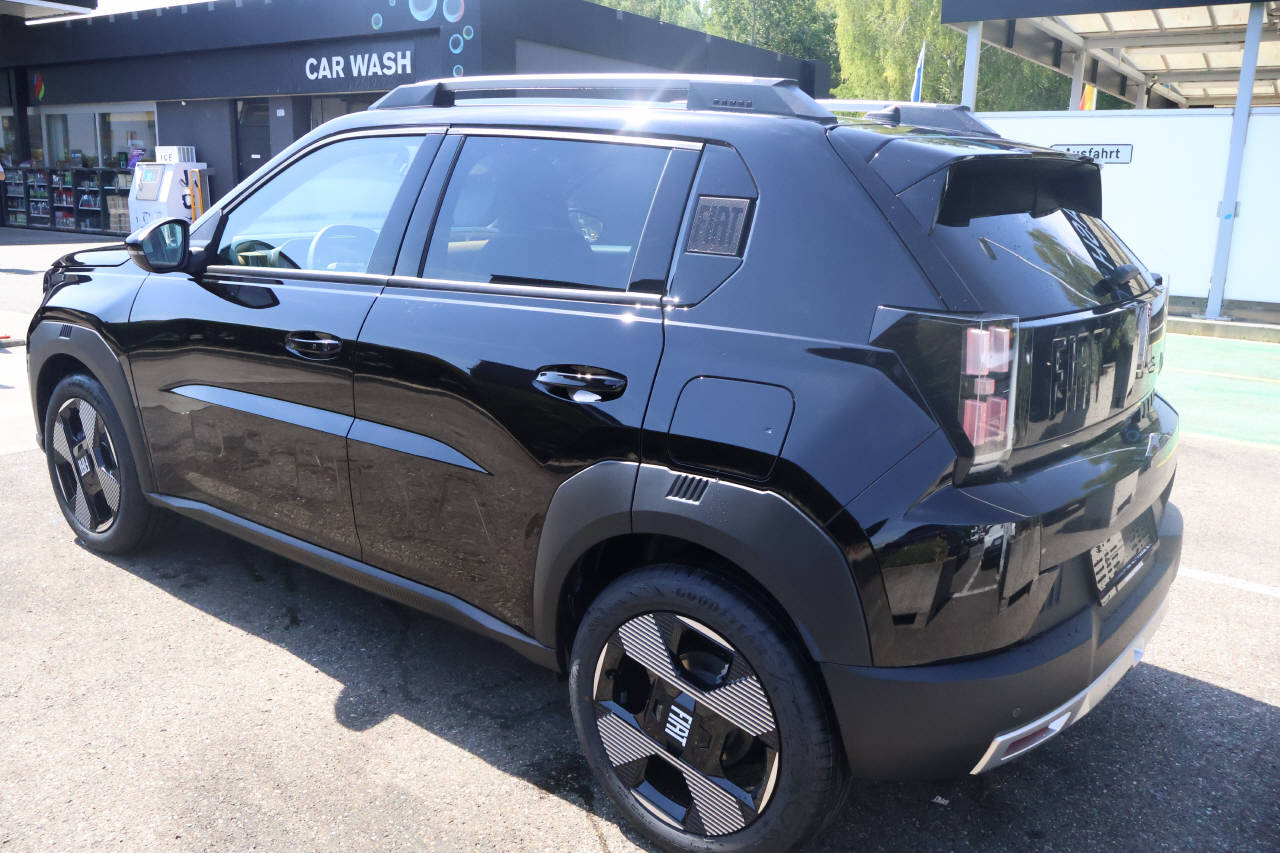 FIAT Grande Panda 1.2 Hybrid La Prima-image-5