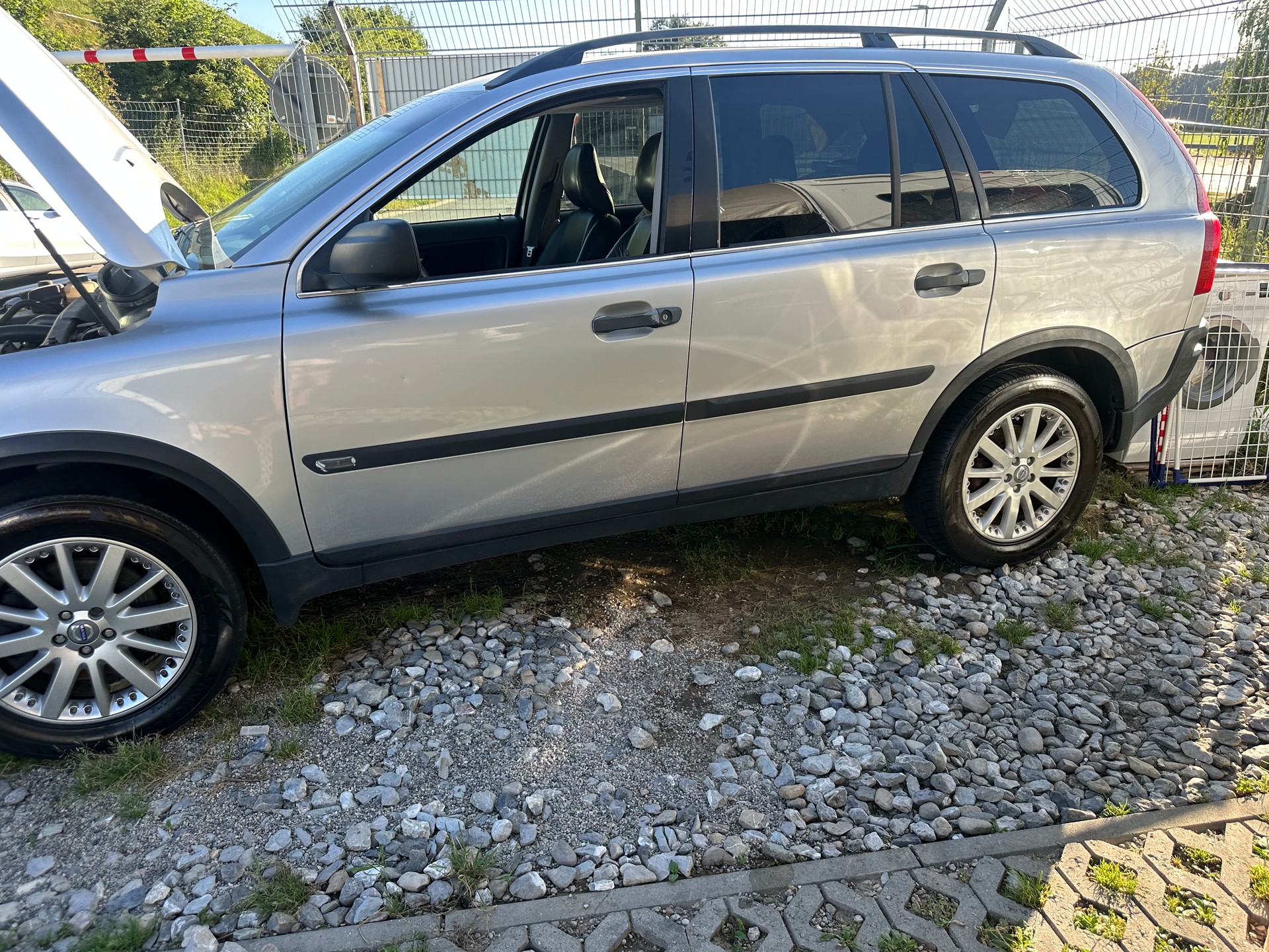 VOLVO XC90 2.5T AWD Kinetic-image-10