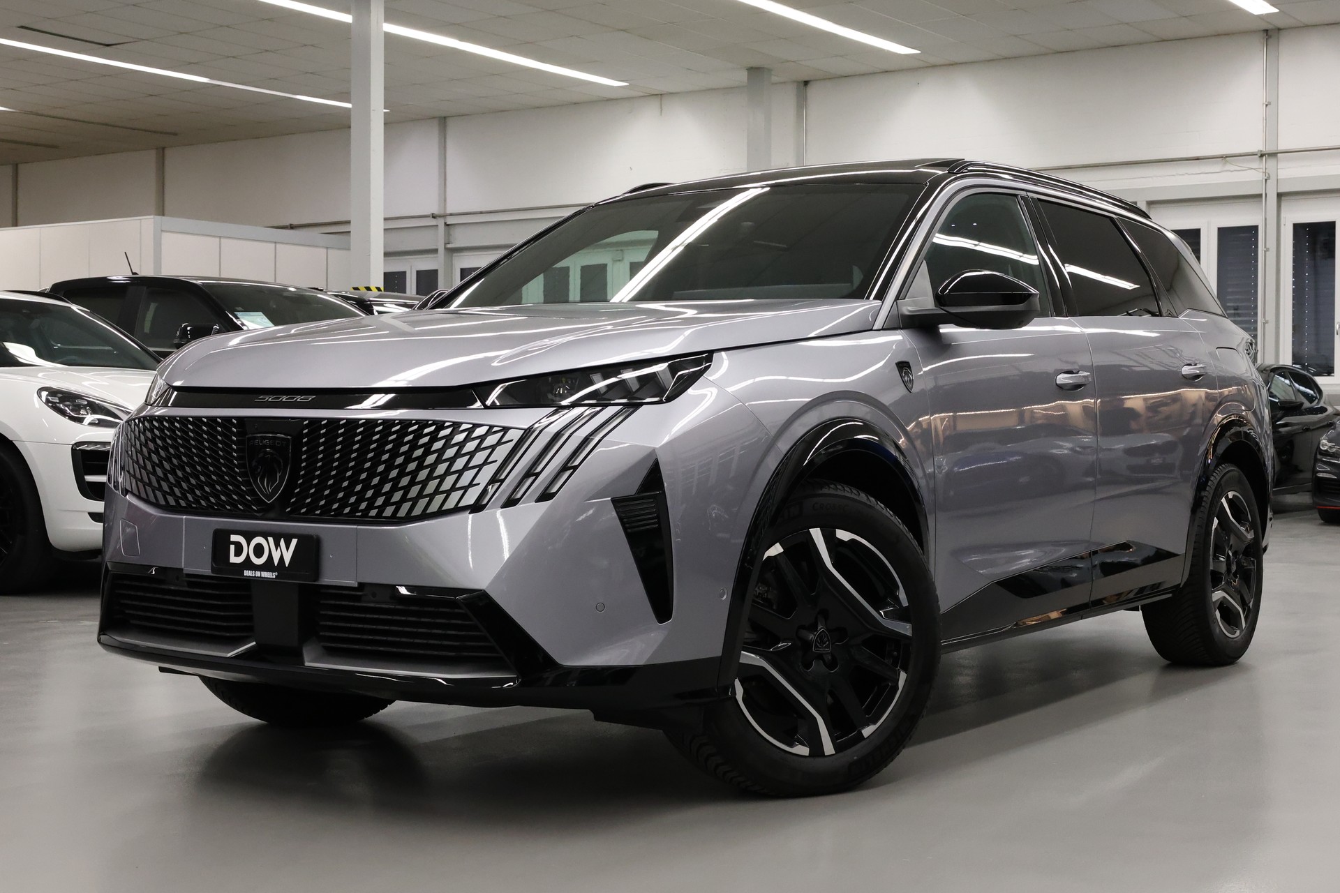 PEUGEOT 5008 e-GT Exclusive-image-0