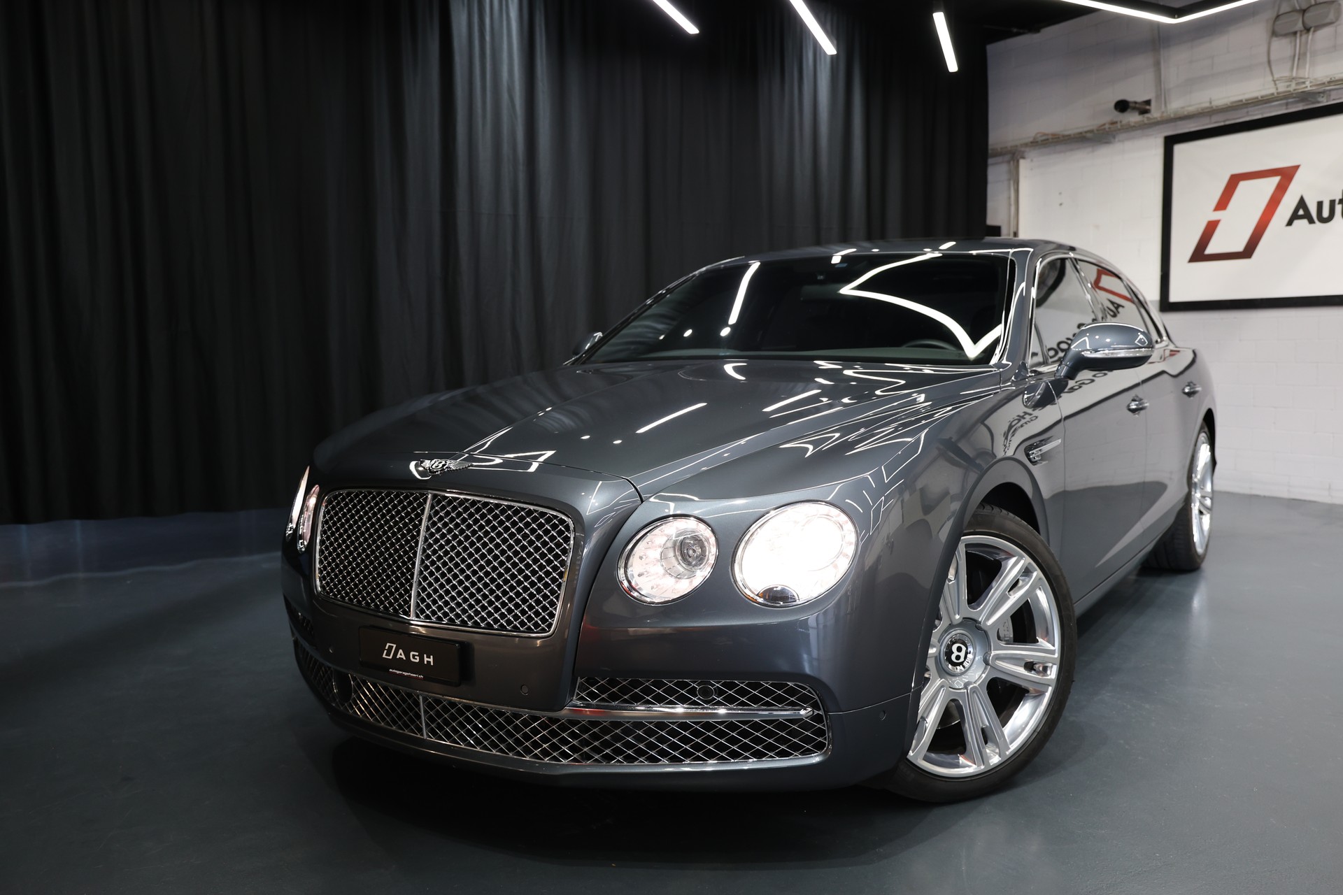 BENTLEY Flying Spur 6.0 625PS Voll-showroom-element-2