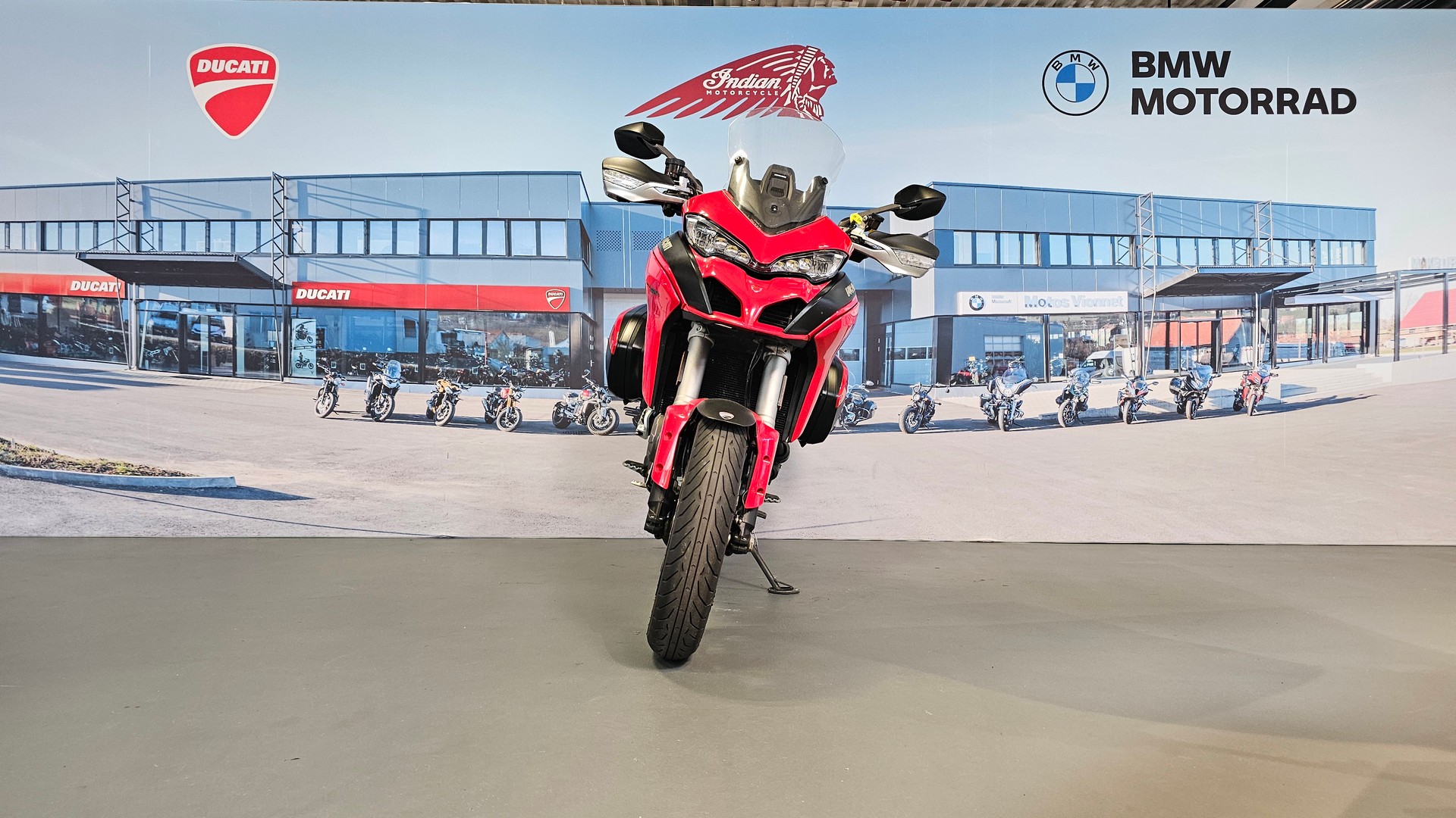 DUCATI Multistrada 1260 S Touring-showroom-element-2