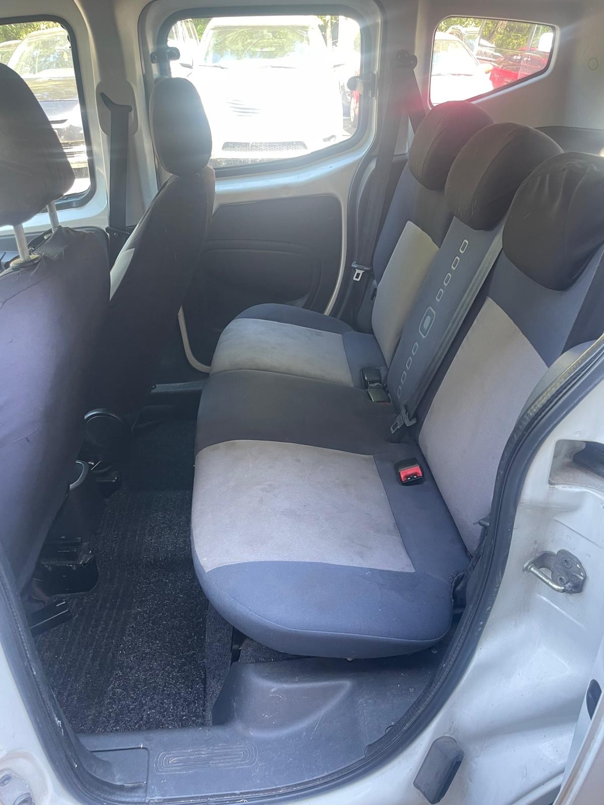 CITROEN Nemo 1.4 HDI Combi+ X-TR-image-9