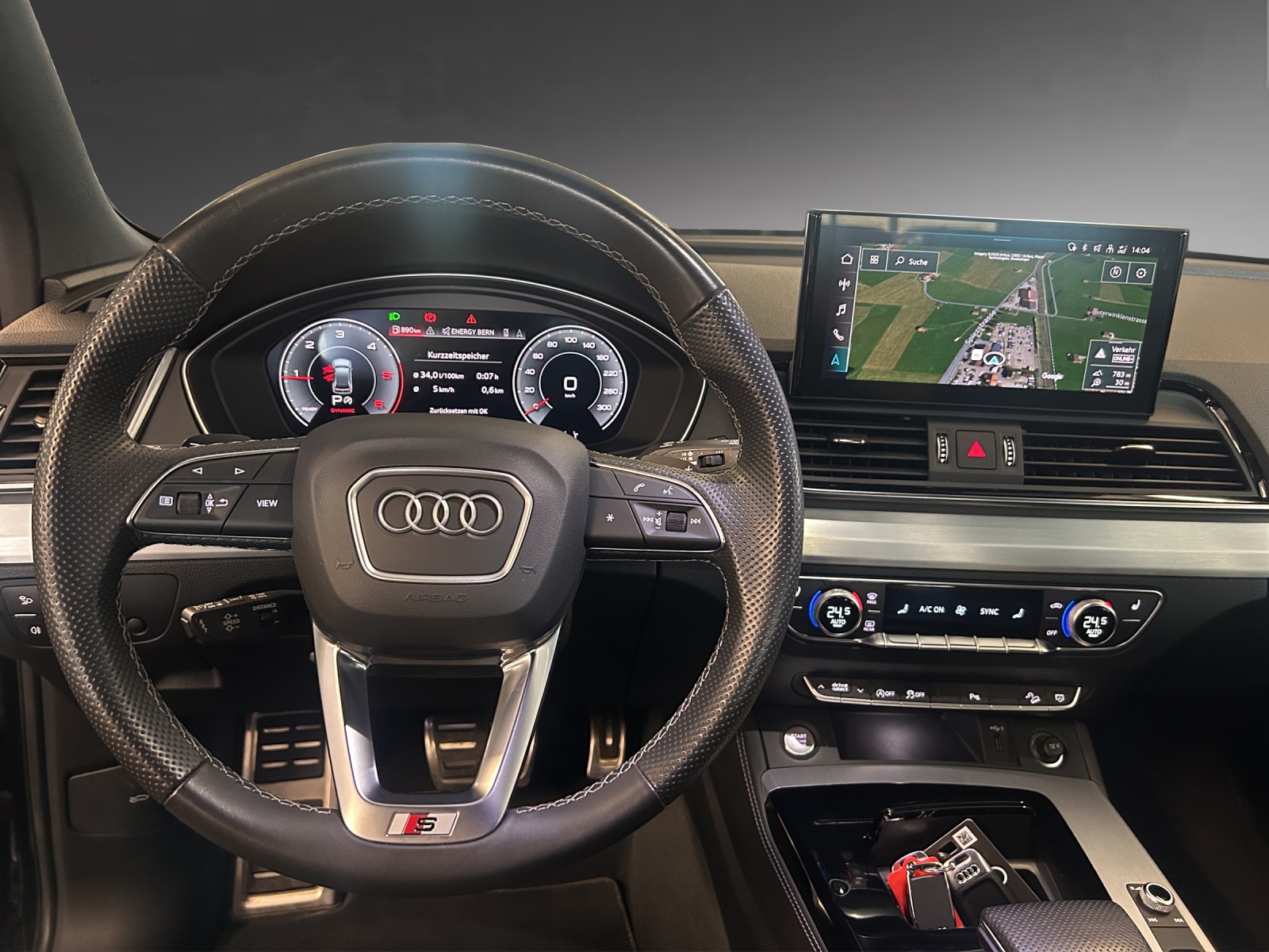 AUDI Q5 Sportback 40 TDI Blackedition quattro S-tronic-image-7