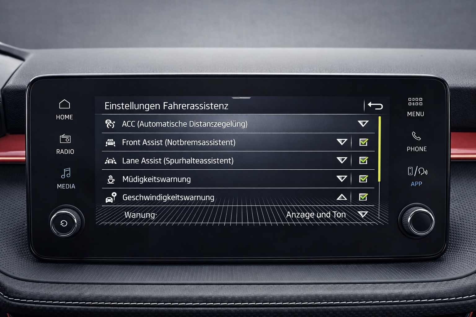 SKODA Fabia 1.5 TSI Monte Carlo DSG-image-4