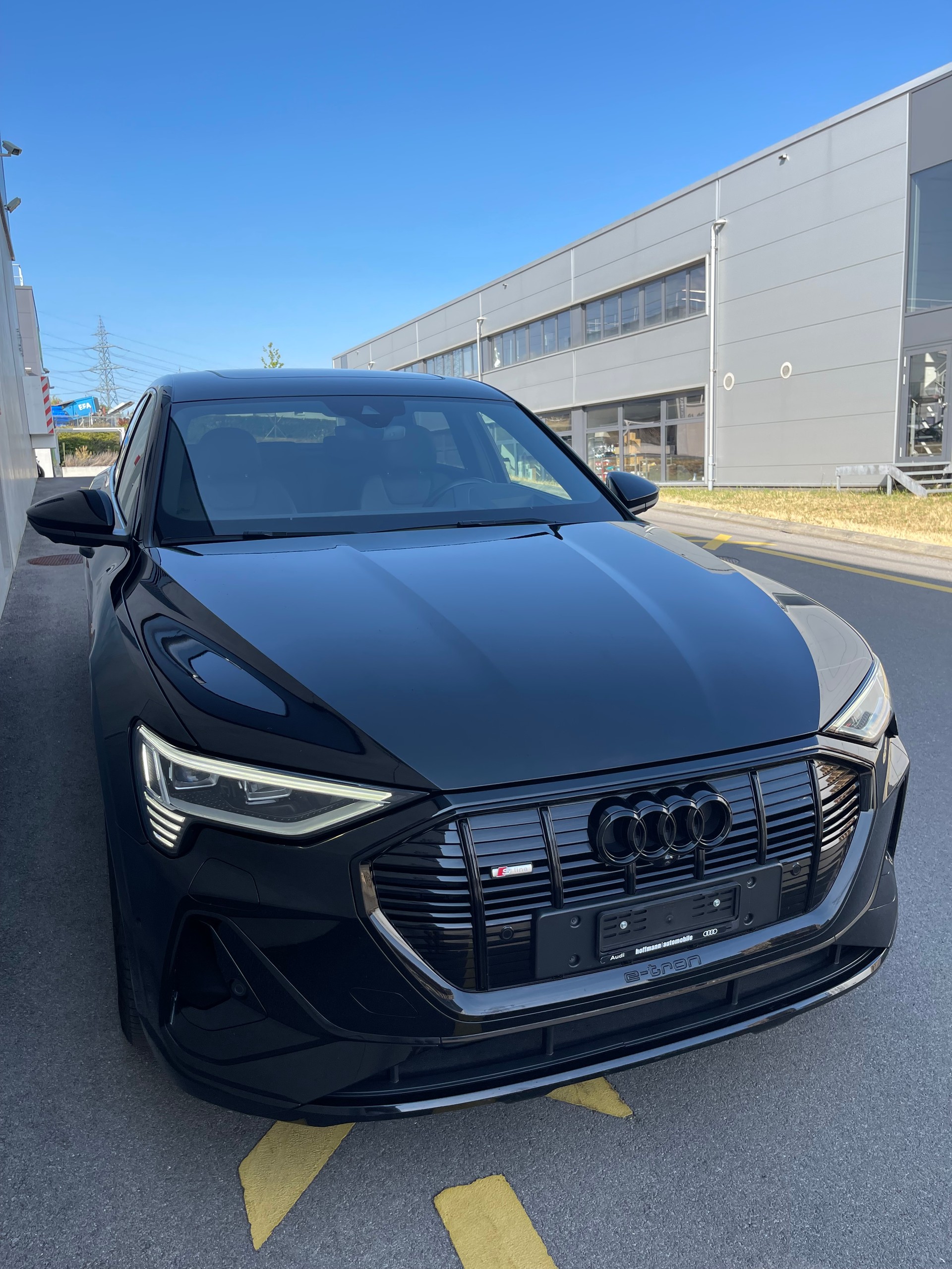 AUDI e-tron 50 Sportback S Line quattro "Black Edition"-image-9